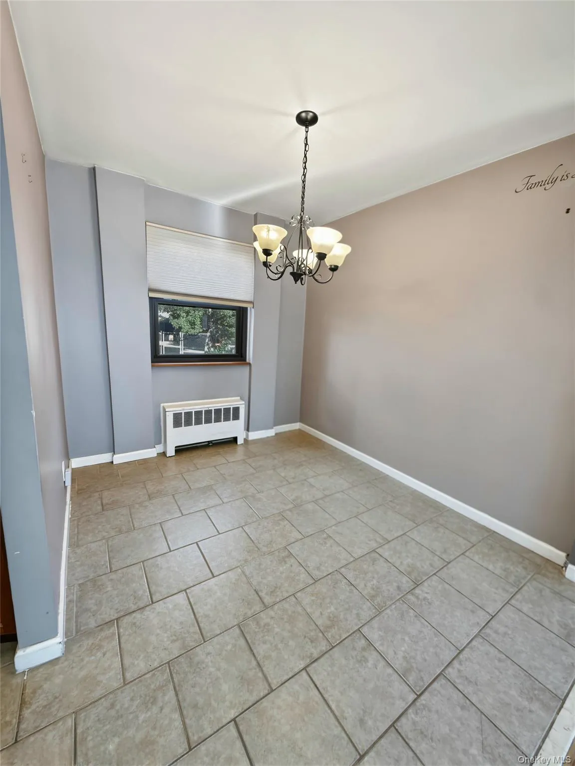 155-29 81st Street, New York, NY, 2 Bedrooms Bedrooms, 6 Rooms Rooms,1 BathroomBathrooms,Residential,For Rent,81st Street,0,1059251 155-29 81st Street, New York, NY, 2 Bedrooms Bedrooms, 6 Rooms Rooms,1 BathroomBathrooms,Residential,For Rent,81st Street,0,1059251