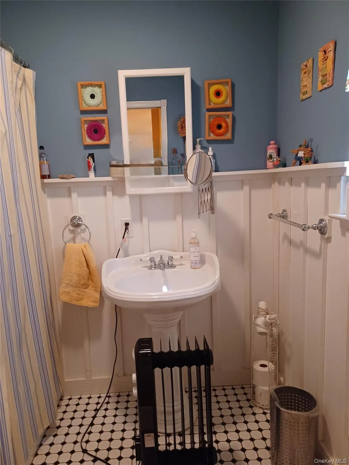 251 Jefferson Drive, Brookhaven, NY, 2 Bedrooms Bedrooms, 5 Rooms Rooms,1 BathroomBathrooms,Residential,For Rent,Jefferson,0,1059252 251 Jefferson Drive, Brookhaven, NY, 2 Bedrooms Bedrooms, 5 Rooms Rooms,1 BathroomBathrooms,Residential,For Rent,Jefferson,0,1059252