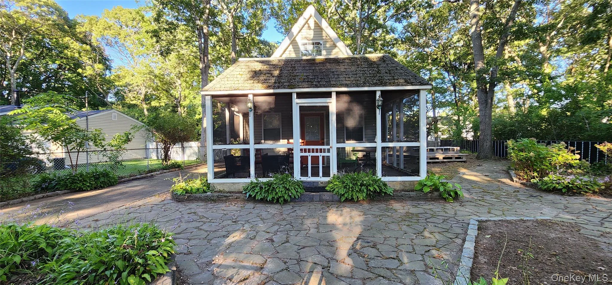 251 Jefferson Drive, Brookhaven, NY, 2 Bedrooms Bedrooms, 5 Rooms Rooms,1 BathroomBathrooms,Residential,For Rent,Jefferson,0,1059252 251 Jefferson Drive, Brookhaven, NY, 2 Bedrooms Bedrooms, 5 Rooms Rooms,1 BathroomBathrooms,Residential,For Rent,Jefferson,0,1059252