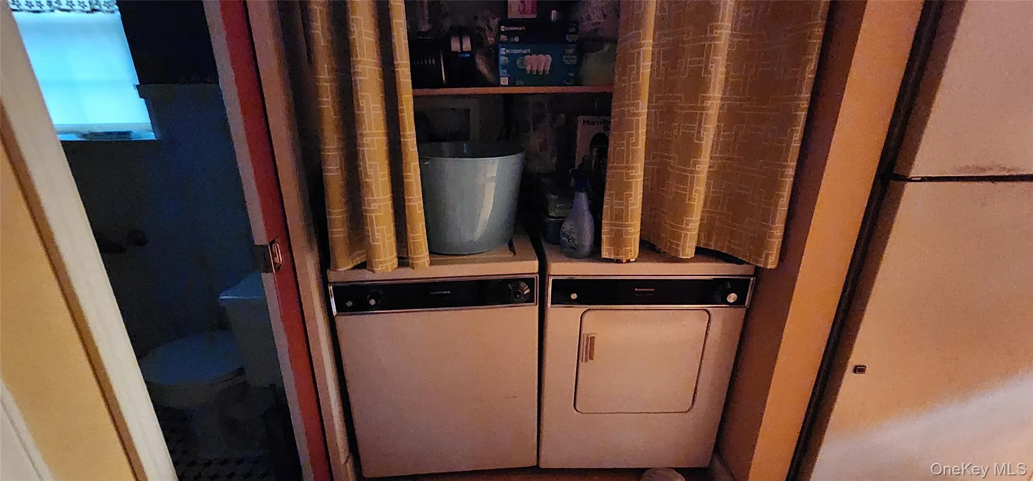 251 Jefferson Drive, Brookhaven, NY, 2 Bedrooms Bedrooms, 5 Rooms Rooms,1 BathroomBathrooms,Residential,For Rent,Jefferson,0,1059252 251 Jefferson Drive, Brookhaven, NY, 2 Bedrooms Bedrooms, 5 Rooms Rooms,1 BathroomBathrooms,Residential,For Rent,Jefferson,0,1059252