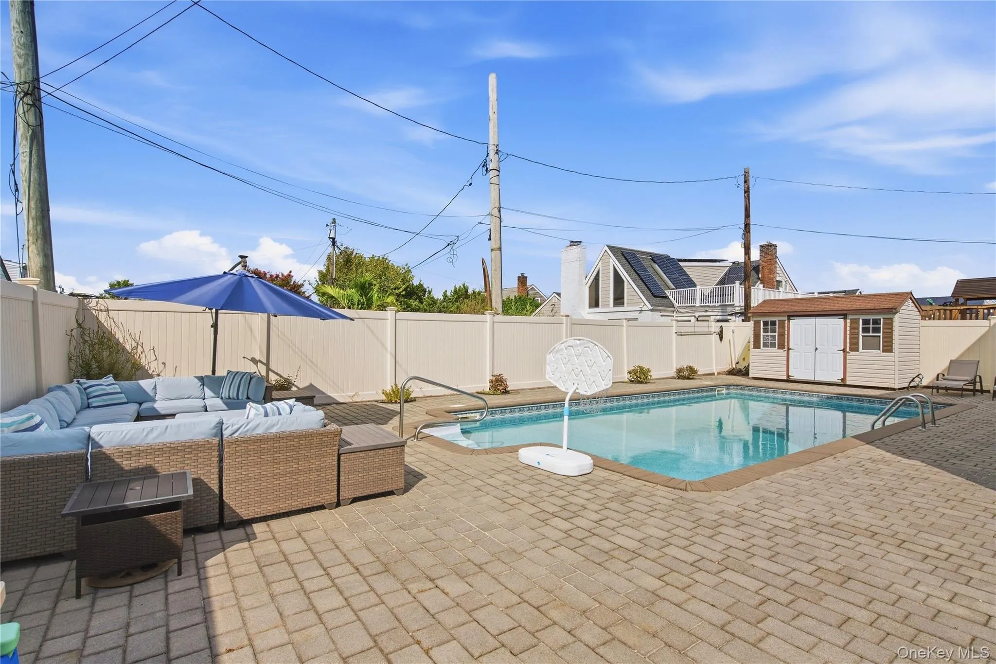 17 Richmond Road, Hempstead, NY, 4 Bedrooms Bedrooms, 8 Rooms Rooms,3 BathroomsBathrooms,Residential,For Rent,Richmond,0,1059254 17 Richmond Road, Hempstead, NY, 4 Bedrooms Bedrooms, 8 Rooms Rooms,3 BathroomsBathrooms,Residential,For Rent,Richmond,0,1059254