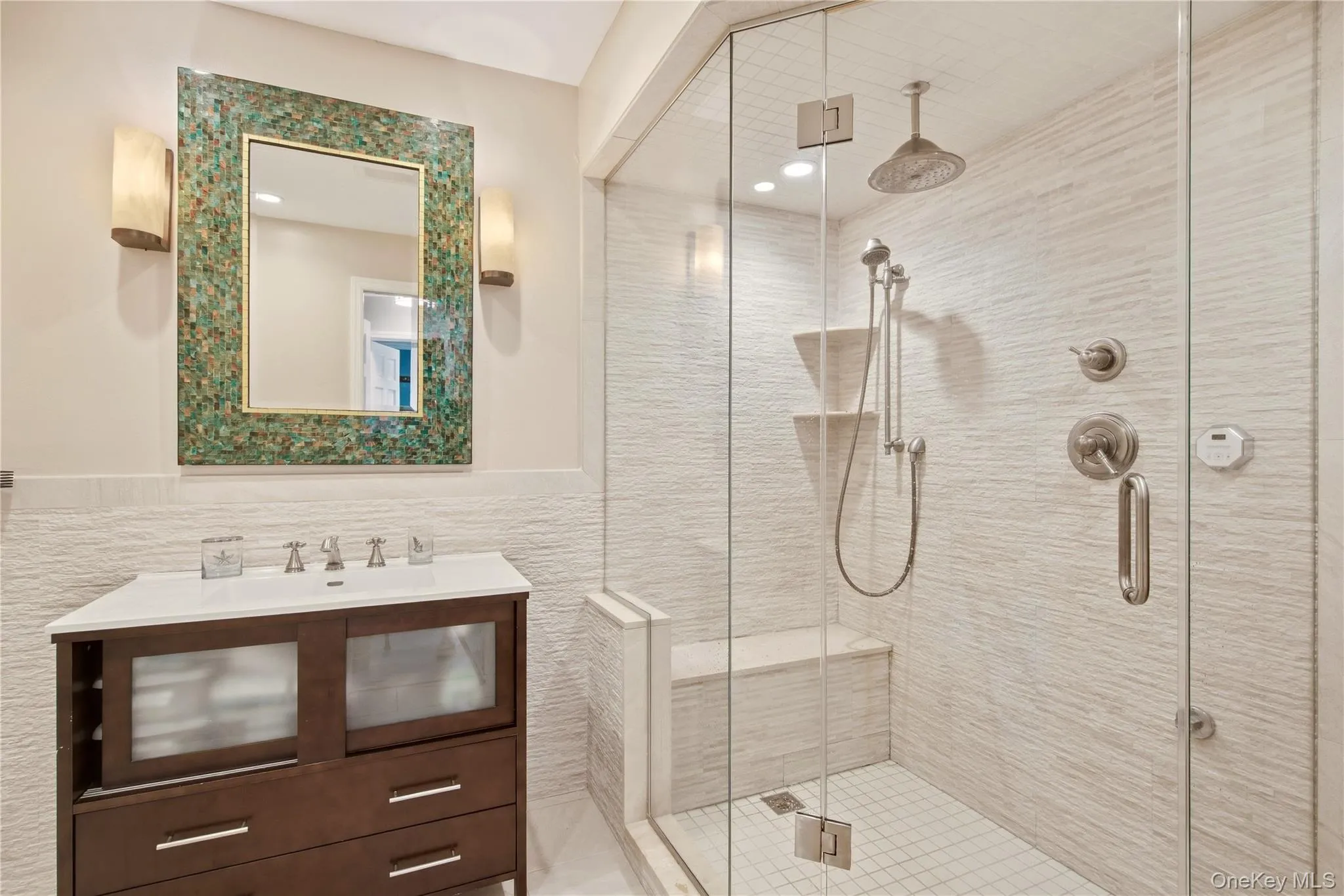17 Richmond Road, Hempstead, NY, 4 Bedrooms Bedrooms, 8 Rooms Rooms,3 BathroomsBathrooms,Residential,For Rent,Richmond,0,1059254 17 Richmond Road, Hempstead, NY, 4 Bedrooms Bedrooms, 8 Rooms Rooms,3 BathroomsBathrooms,Residential,For Rent,Richmond,0,1059254