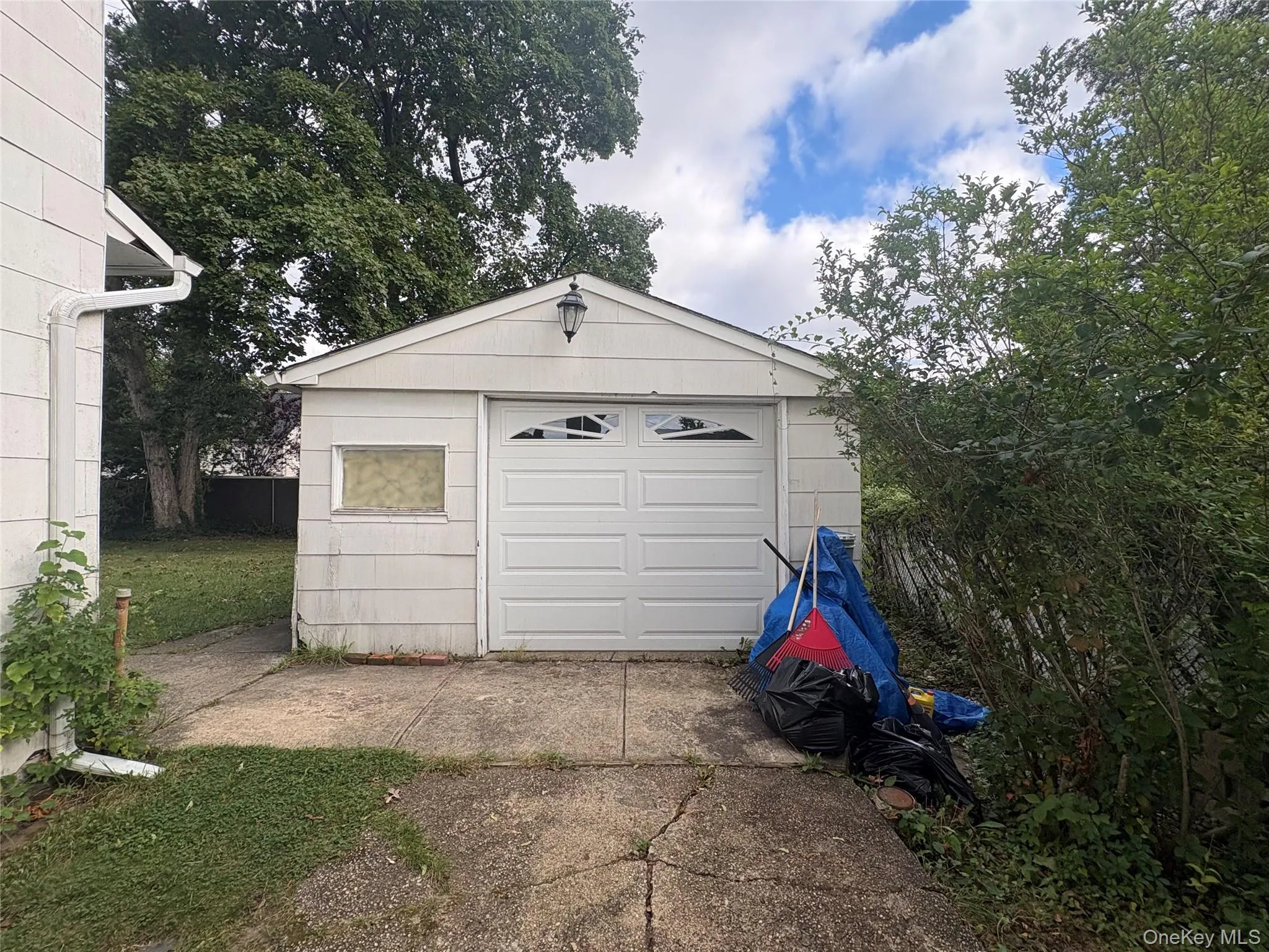 771 Windmill Avenue, Babylon, NY, 5 Bedrooms Bedrooms, 10 Rooms Rooms,2 BathroomsBathrooms,Residential,For Rent,Windmill,0,1059266 771 Windmill Avenue, Babylon, NY, 5 Bedrooms Bedrooms, 10 Rooms Rooms,2 BathroomsBathrooms,Residential,For Rent,Windmill,0,1059266