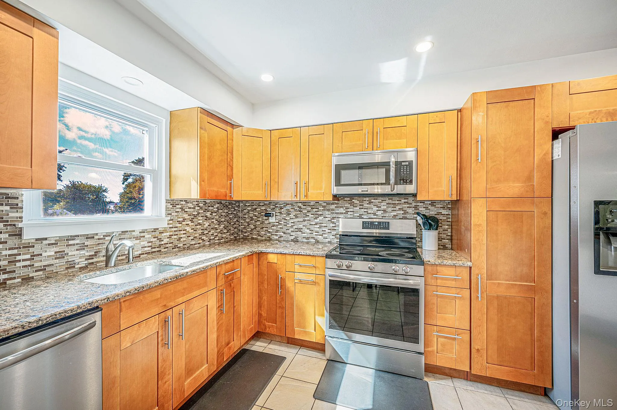244 Baylawn Avenue, Babylon, NY, 6 Bedrooms Bedrooms, 13 Rooms Rooms,2 BathroomsBathrooms,Residential,For Rent,Baylawn,0,1059275 244 Baylawn Avenue, Babylon, NY, 6 Bedrooms Bedrooms, 13 Rooms Rooms,2 BathroomsBathrooms,Residential,For Rent,Baylawn,0,1059275