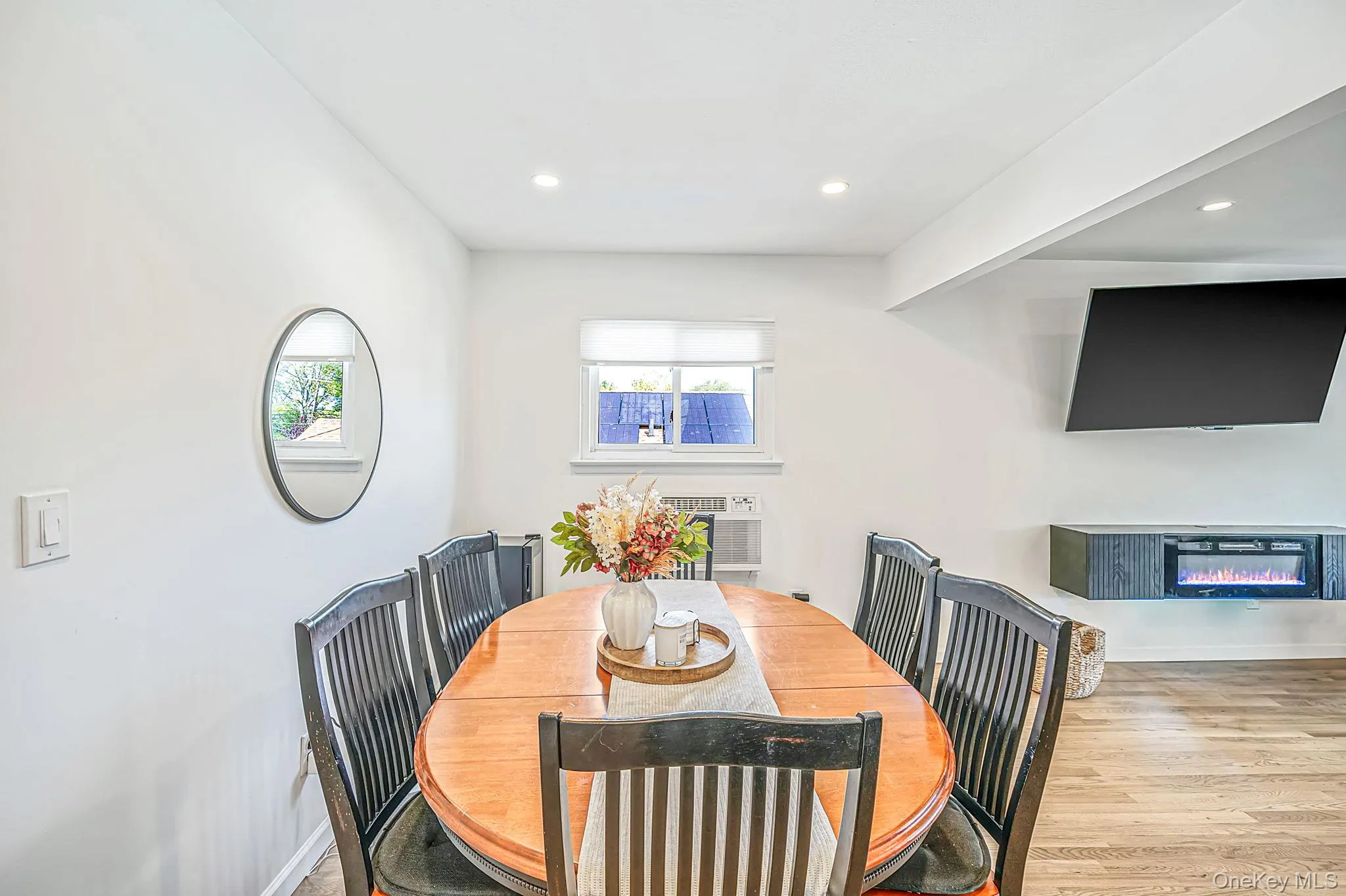 244 Baylawn Avenue, Babylon, NY, 6 Bedrooms Bedrooms, 13 Rooms Rooms,2 BathroomsBathrooms,Residential,For Rent,Baylawn,0,1059275 244 Baylawn Avenue, Babylon, NY, 6 Bedrooms Bedrooms, 13 Rooms Rooms,2 BathroomsBathrooms,Residential,For Rent,Baylawn,0,1059275
