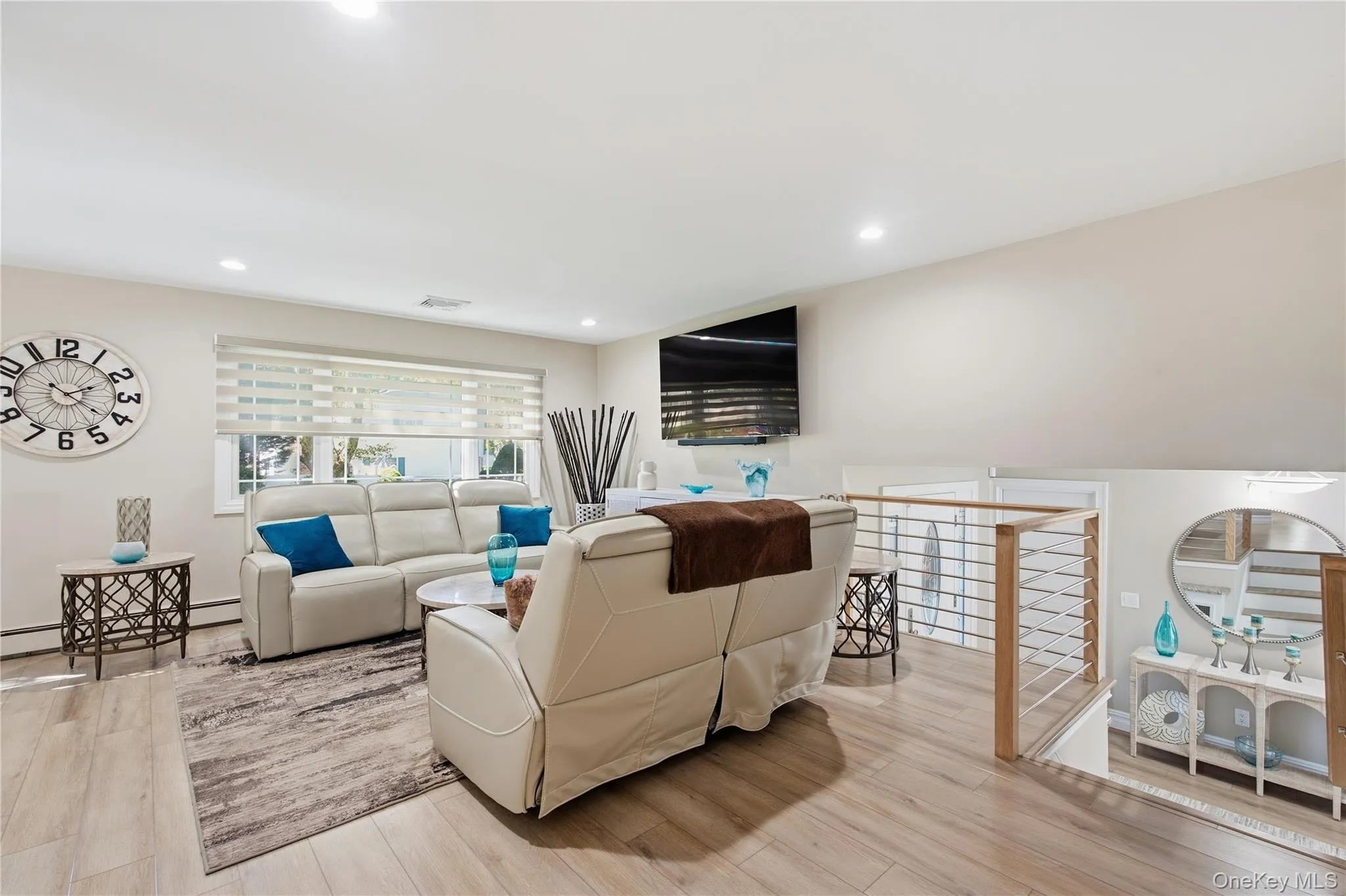 4 Salisbury Drive, Huntington, NY, 5 Bedrooms Bedrooms, 12 Rooms Rooms,2 BathroomsBathrooms,Residential,For Rent,Salisbury,0,1059277 4 Salisbury Drive, Huntington, NY, 5 Bedrooms Bedrooms, 12 Rooms Rooms,2 BathroomsBathrooms,Residential,For Rent,Salisbury,0,1059277