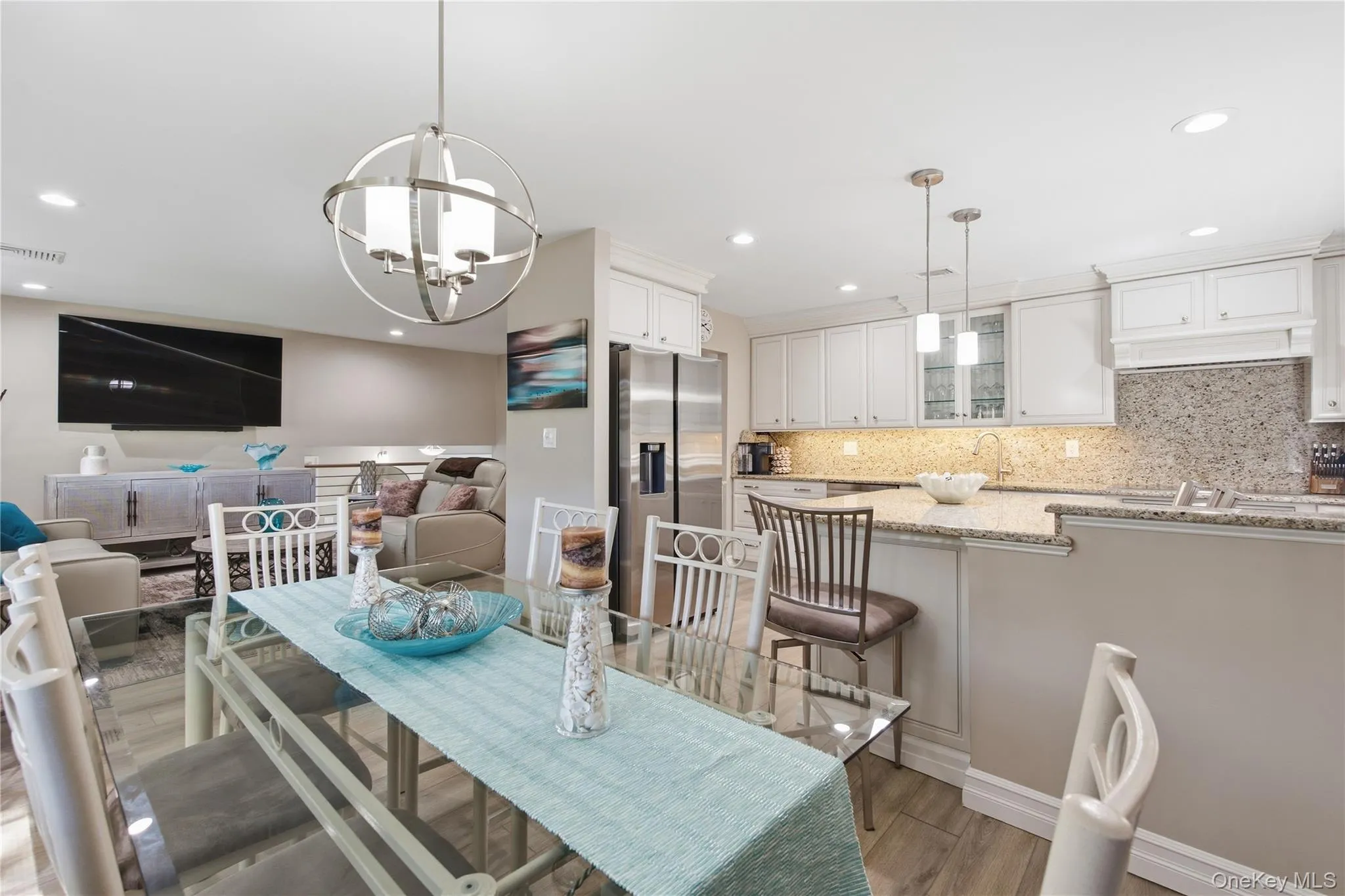 4 Salisbury Drive, Huntington, NY, 5 Bedrooms Bedrooms, 12 Rooms Rooms,2 BathroomsBathrooms,Residential,For Rent,Salisbury,0,1059277 4 Salisbury Drive, Huntington, NY, 5 Bedrooms Bedrooms, 12 Rooms Rooms,2 BathroomsBathrooms,Residential,For Rent,Salisbury,0,1059277