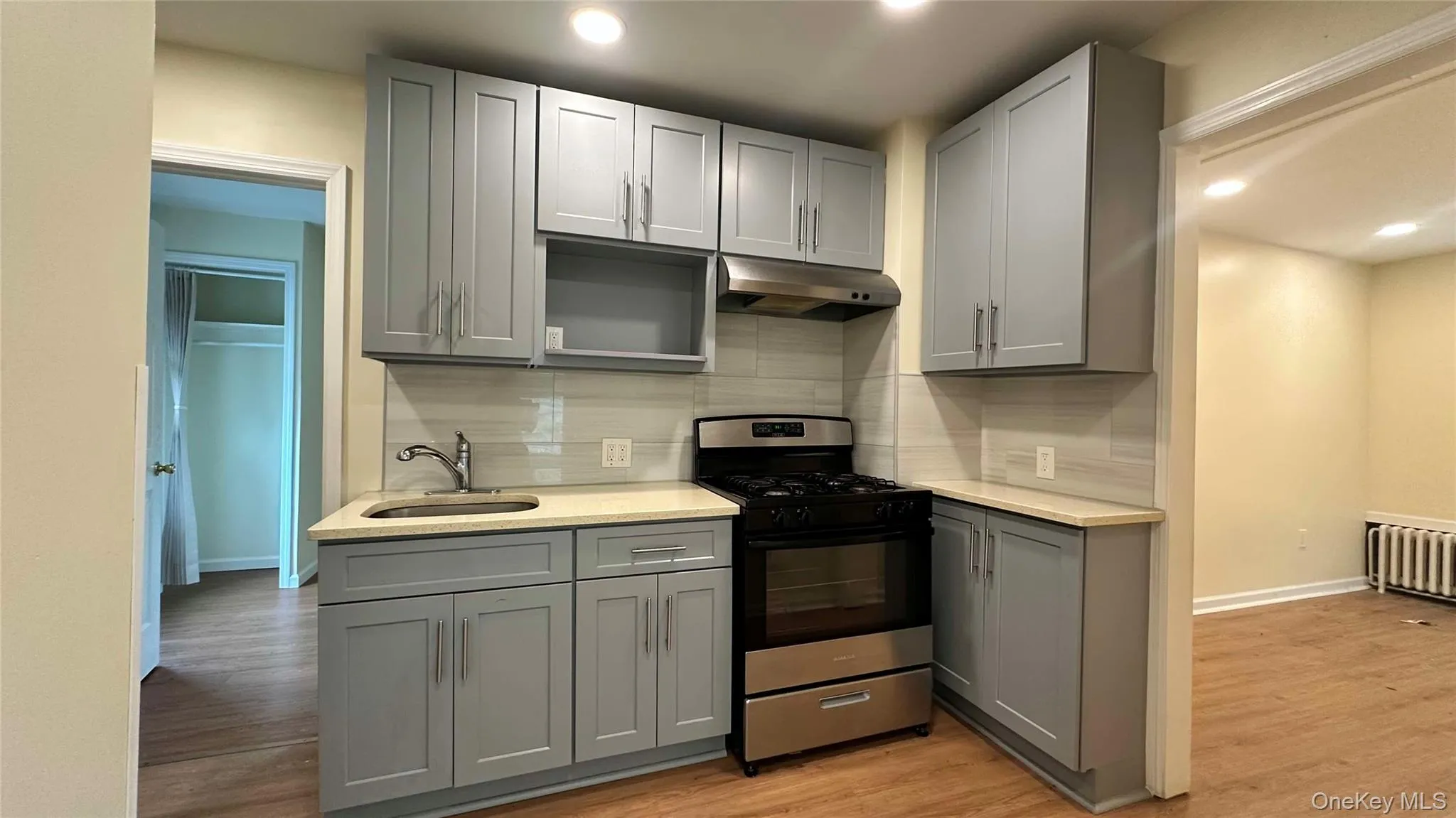 22 Ford Street, Glen Cove, NY, 2 Bedroom Bedrooms, 5 Room Rooms,1 BathroomBathrooms,Residential Lease,For Rent,Ford,0,1059283 22 Ford Street, Glen Cove, NY, 2 Bedroom Bedrooms, 5 Room Rooms,1 BathroomBathrooms,Residential Lease,For Rent,Ford,0,1059283