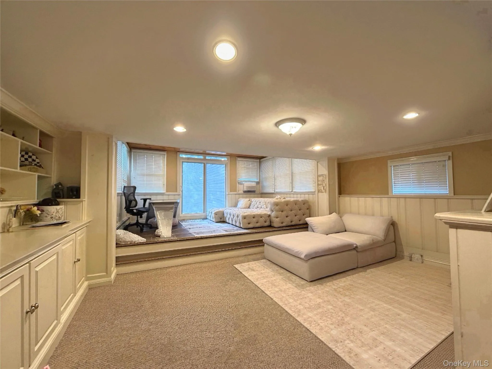 17 Renee Place, Oyster Bay, NY, 3 Bedroom Bedrooms, 7 Room Rooms,2 BathroomBathrooms,Residential Lease,For Rent,Renee,0,1059285 17 Renee Place, Oyster Bay, NY, 3 Bedroom Bedrooms, 7 Room Rooms,2 BathroomBathrooms,Residential Lease,For Rent,Renee,0,1059285