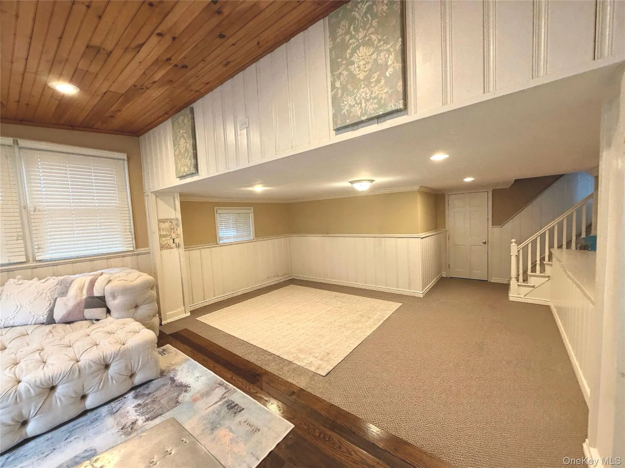 17 Renee Place, Oyster Bay, NY, 3 Bedroom Bedrooms, 7 Room Rooms,2 BathroomBathrooms,Residential Lease,For Rent,Renee,0,1059285 17 Renee Place, Oyster Bay, NY, 3 Bedroom Bedrooms, 7 Room Rooms,2 BathroomBathrooms,Residential Lease,For Rent,Renee,0,1059285