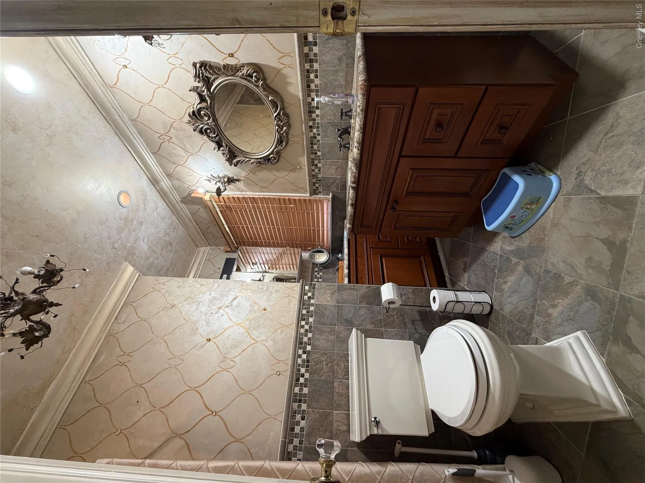 17 Renee Place, Oyster Bay, NY, 3 Bedroom Bedrooms, 7 Room Rooms,2 BathroomBathrooms,Residential Lease,For Rent,Renee,0,1059285 17 Renee Place, Oyster Bay, NY, 3 Bedroom Bedrooms, 7 Room Rooms,2 BathroomBathrooms,Residential Lease,For Rent,Renee,0,1059285