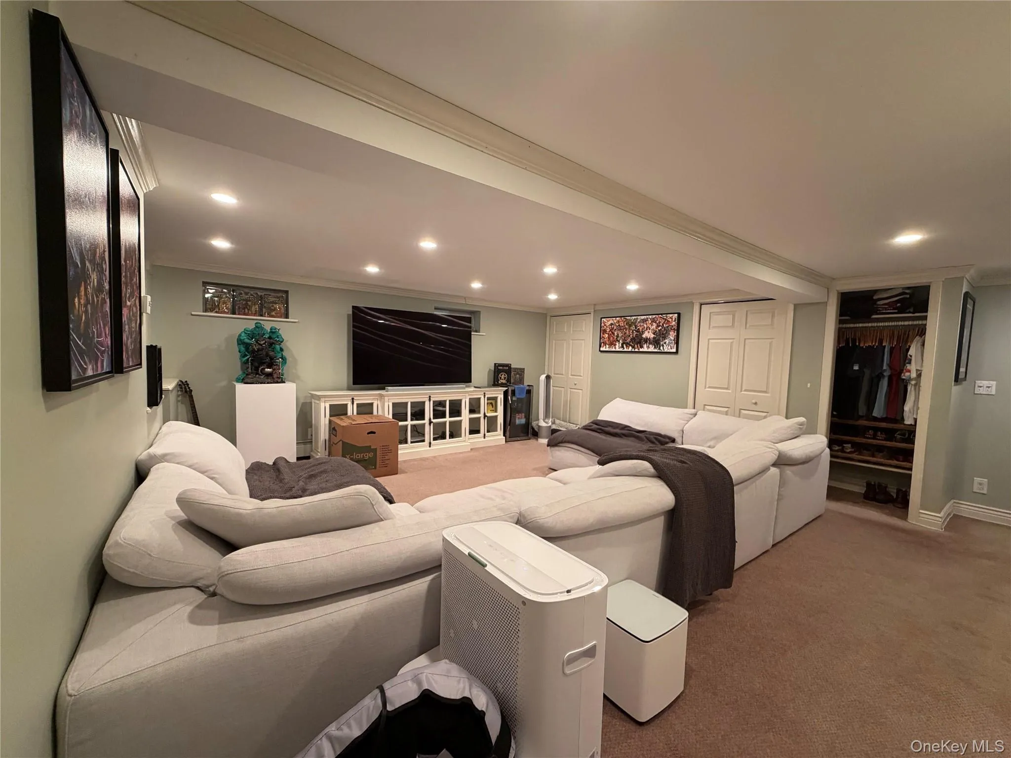 17 Renee Place, Oyster Bay, NY, 3 Bedroom Bedrooms, 7 Room Rooms,2 BathroomBathrooms,Residential Lease,For Rent,Renee,0,1059285 17 Renee Place, Oyster Bay, NY, 3 Bedroom Bedrooms, 7 Room Rooms,2 BathroomBathrooms,Residential Lease,For Rent,Renee,0,1059285