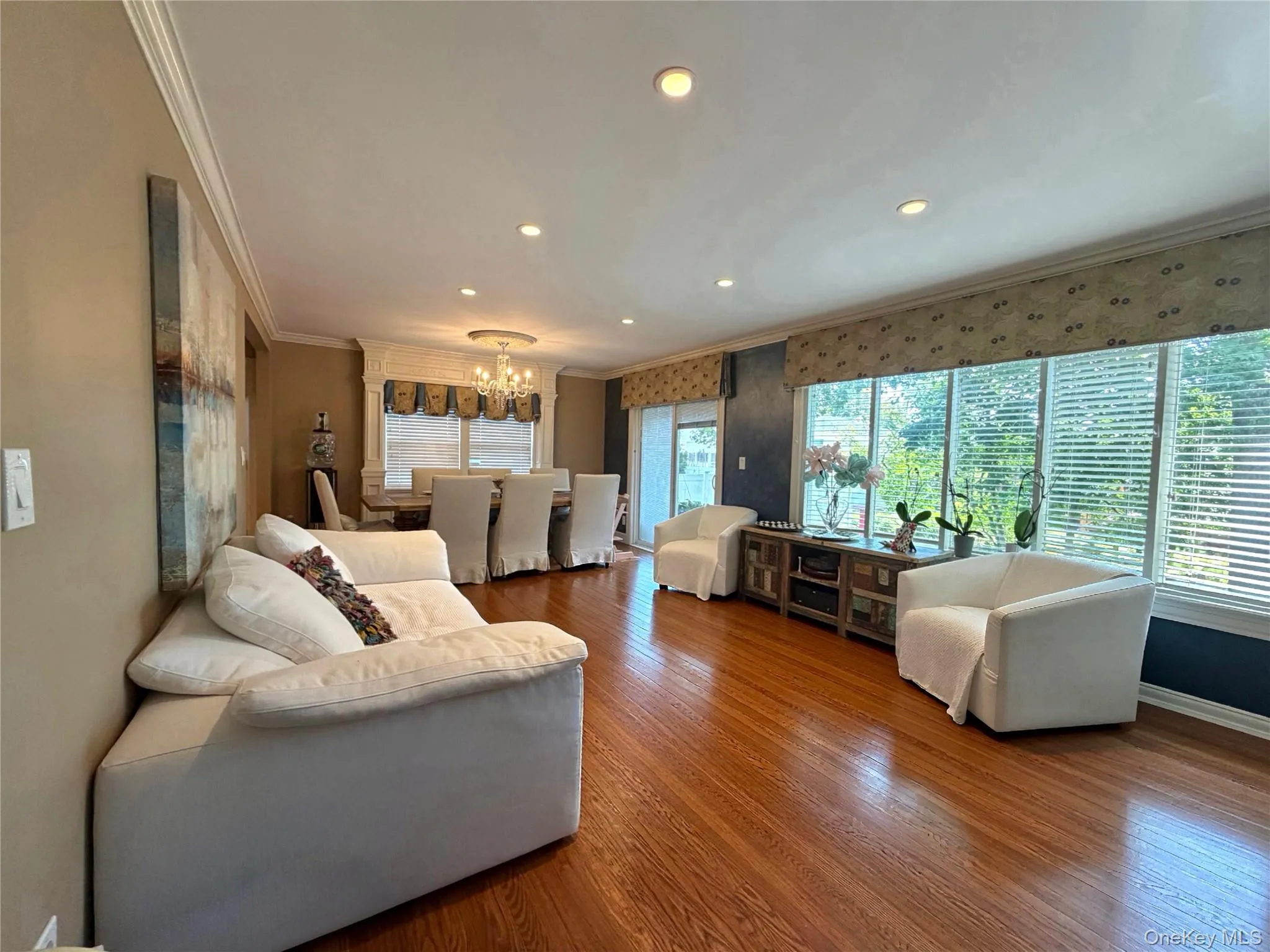 17 Renee Place, Oyster Bay, NY, 3 Bedroom Bedrooms, 7 Room Rooms,2 BathroomBathrooms,Residential Lease,For Rent,Renee,0,1059285 17 Renee Place, Oyster Bay, NY, 3 Bedroom Bedrooms, 7 Room Rooms,2 BathroomBathrooms,Residential Lease,For Rent,Renee,0,1059285