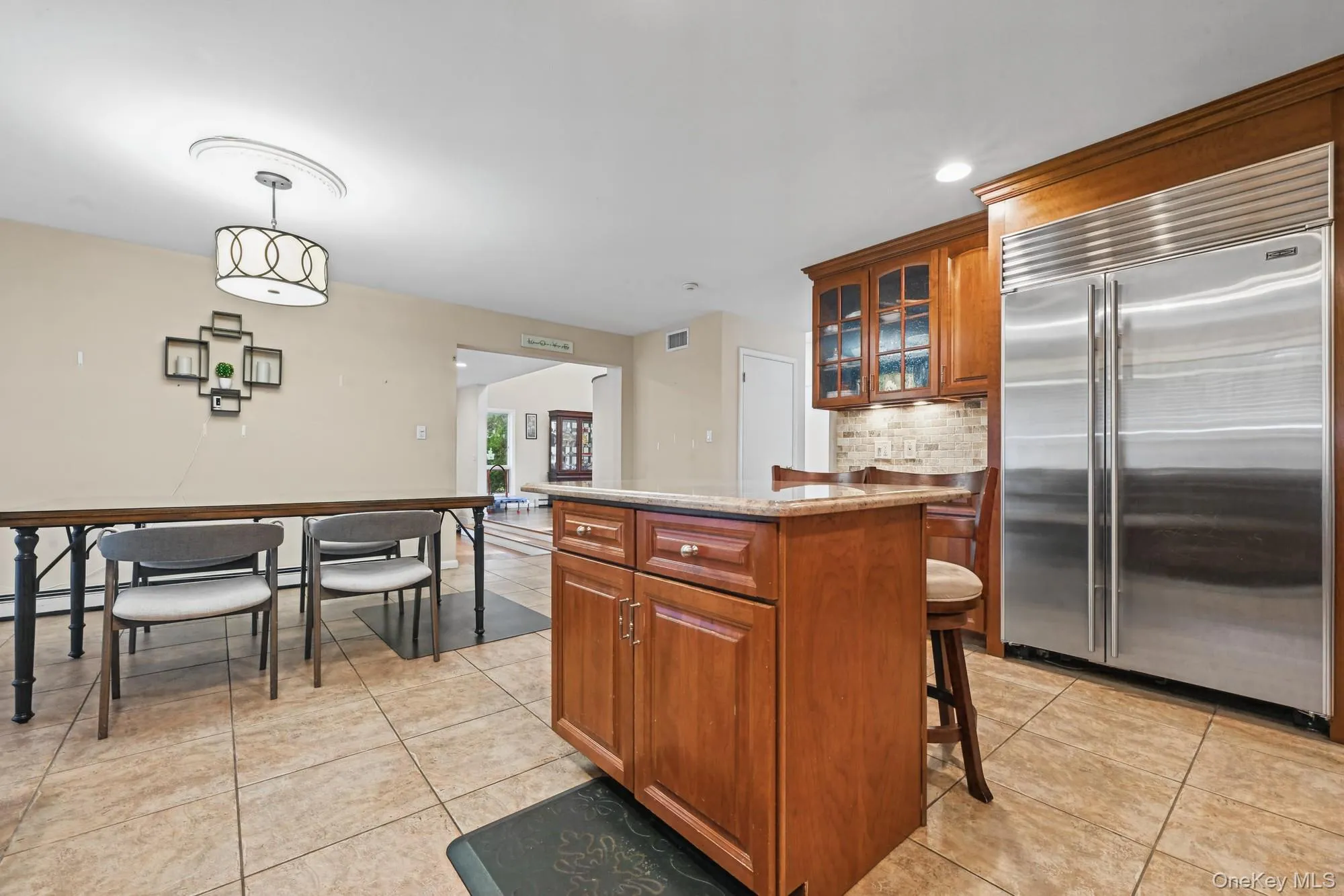 9 Ellen Court, Glen Cove, NY, 5 Bedroom Bedrooms, 10 Room Rooms,3 BathroomBathrooms,Residential Lease,For Rent,Ellen,0,1059289 9 Ellen Court, Glen Cove, NY, 5 Bedroom Bedrooms, 10 Room Rooms,3 BathroomBathrooms,Residential Lease,For Rent,Ellen,0,1059289
