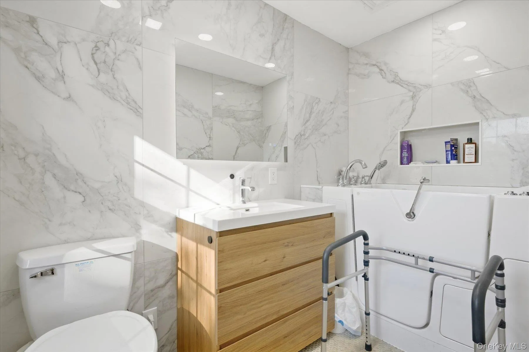 49 Westview Drive, Brookhaven, NY, 5 Bedrooms Bedrooms, 12 Rooms Rooms,4 BathroomsBathrooms,Residential,For Rent,Westview,0,1059294 49 Westview Drive, Brookhaven, NY, 5 Bedrooms Bedrooms, 12 Rooms Rooms,4 BathroomsBathrooms,Residential,For Rent,Westview,0,1059294