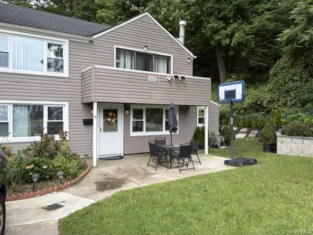 97 Graywood Road, North Hempstead, NY, 2 Bedroom Bedrooms, 5 Room Rooms,2 BathroomBathrooms,Residential Lease,For Rent,Graywood,0,1059305 97 Graywood Road, North Hempstead, NY, 2 Bedroom Bedrooms, 5 Room Rooms,2 BathroomBathrooms,Residential Lease,For Rent,Graywood,0,1059305