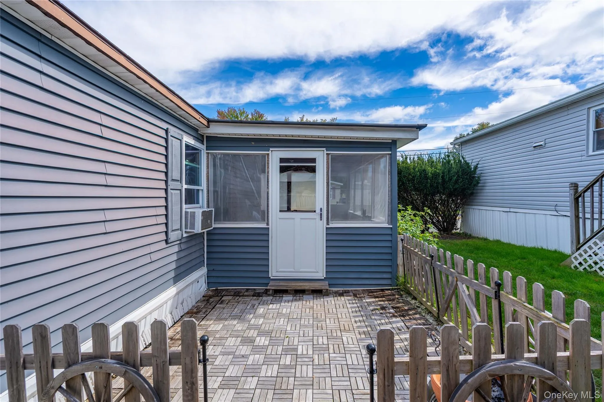 116 King George Drive, New Windsor, NY, 3 Bedrooms Bedrooms, 6 Rooms Rooms,2 BathroomsBathrooms,Residential,For Rent,King George,0,1059310 116 King George Drive, New Windsor, NY, 3 Bedrooms Bedrooms, 6 Rooms Rooms,2 BathroomsBathrooms,Residential,For Rent,King George,0,1059310