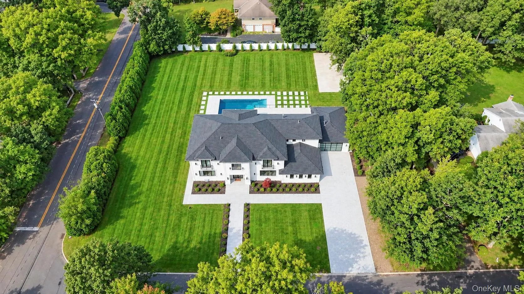 1073 Westminster Avenue, Huntington, NY, 6 Bedrooms Bedrooms, 12 Rooms Rooms,5 BathroomsBathrooms,Residential,For Rent,Westminster,0,1059313 1073 Westminster Avenue, Huntington, NY, 6 Bedrooms Bedrooms, 12 Rooms Rooms,5 BathroomsBathrooms,Residential,For Rent,Westminster,0,1059313