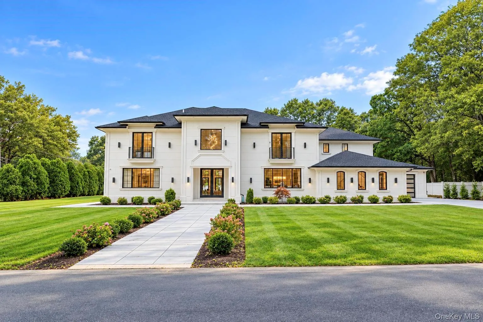 1073 Westminster Avenue, Huntington, NY, 6 Bedrooms Bedrooms, 12 Rooms Rooms,5 BathroomsBathrooms,Residential,For Rent,Westminster,0,1059313 1073 Westminster Avenue, Huntington, NY, 6 Bedrooms Bedrooms, 12 Rooms Rooms,5 BathroomsBathrooms,Residential,For Rent,Westminster,0,1059313