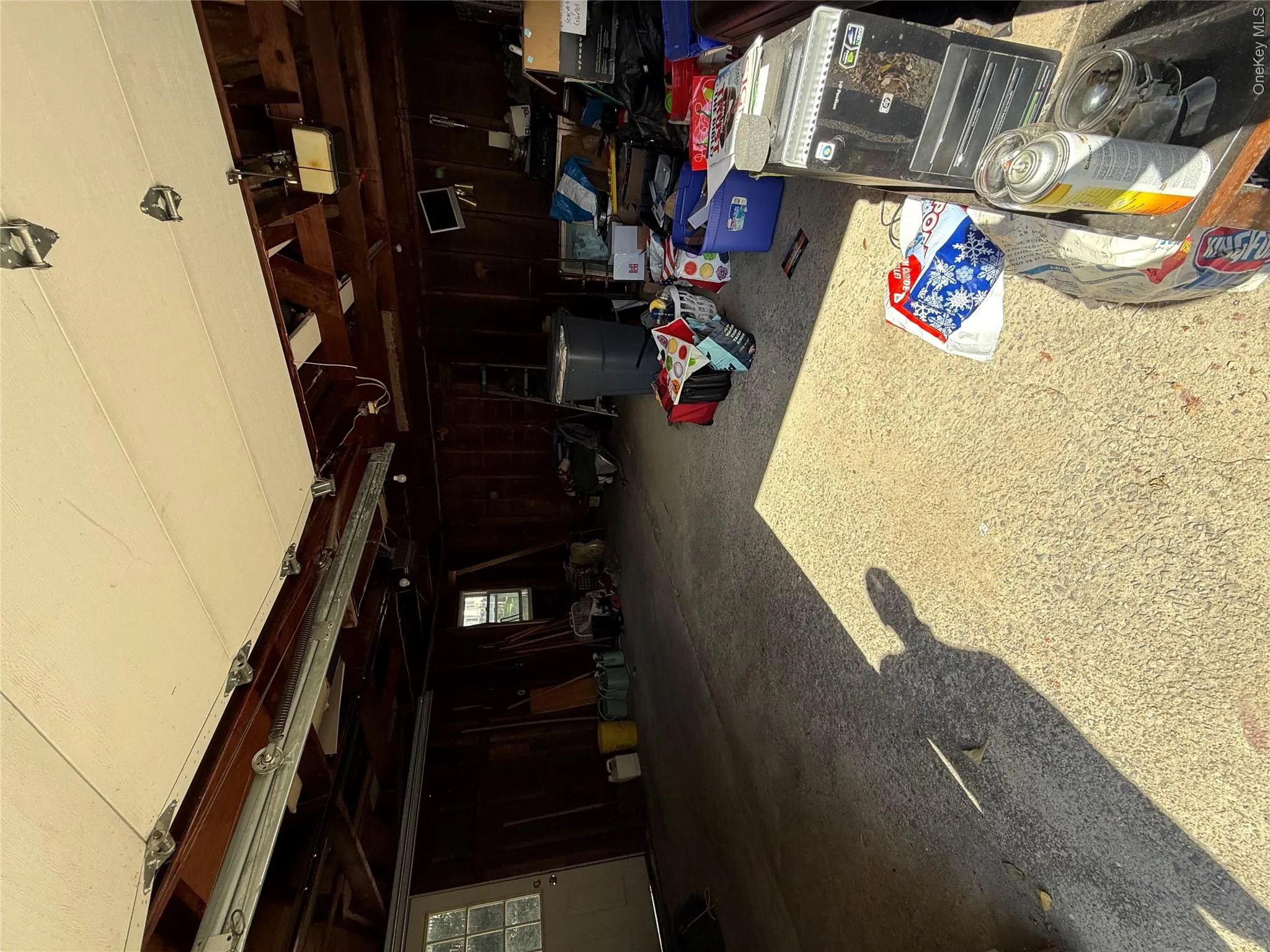 75 College Avenue, Poughkeepsie, NY, 5 Bedrooms Bedrooms, 8 Rooms Rooms,2 BathroomsBathrooms,Residential,For Rent,College,0,1059316 75 College Avenue, Poughkeepsie, NY, 5 Bedrooms Bedrooms, 8 Rooms Rooms,2 BathroomsBathrooms,Residential,For Rent,College,0,1059316