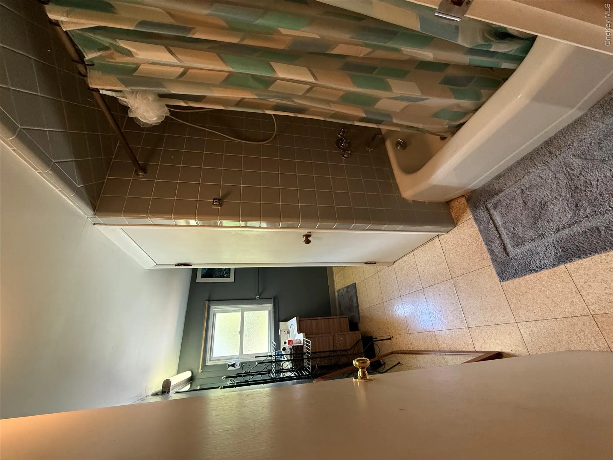 75 College Avenue, Poughkeepsie, NY, 5 Bedrooms Bedrooms, 8 Rooms Rooms,2 BathroomsBathrooms,Residential,For Rent,College,0,1059316 75 College Avenue, Poughkeepsie, NY, 5 Bedrooms Bedrooms, 8 Rooms Rooms,2 BathroomsBathrooms,Residential,For Rent,College,0,1059316
