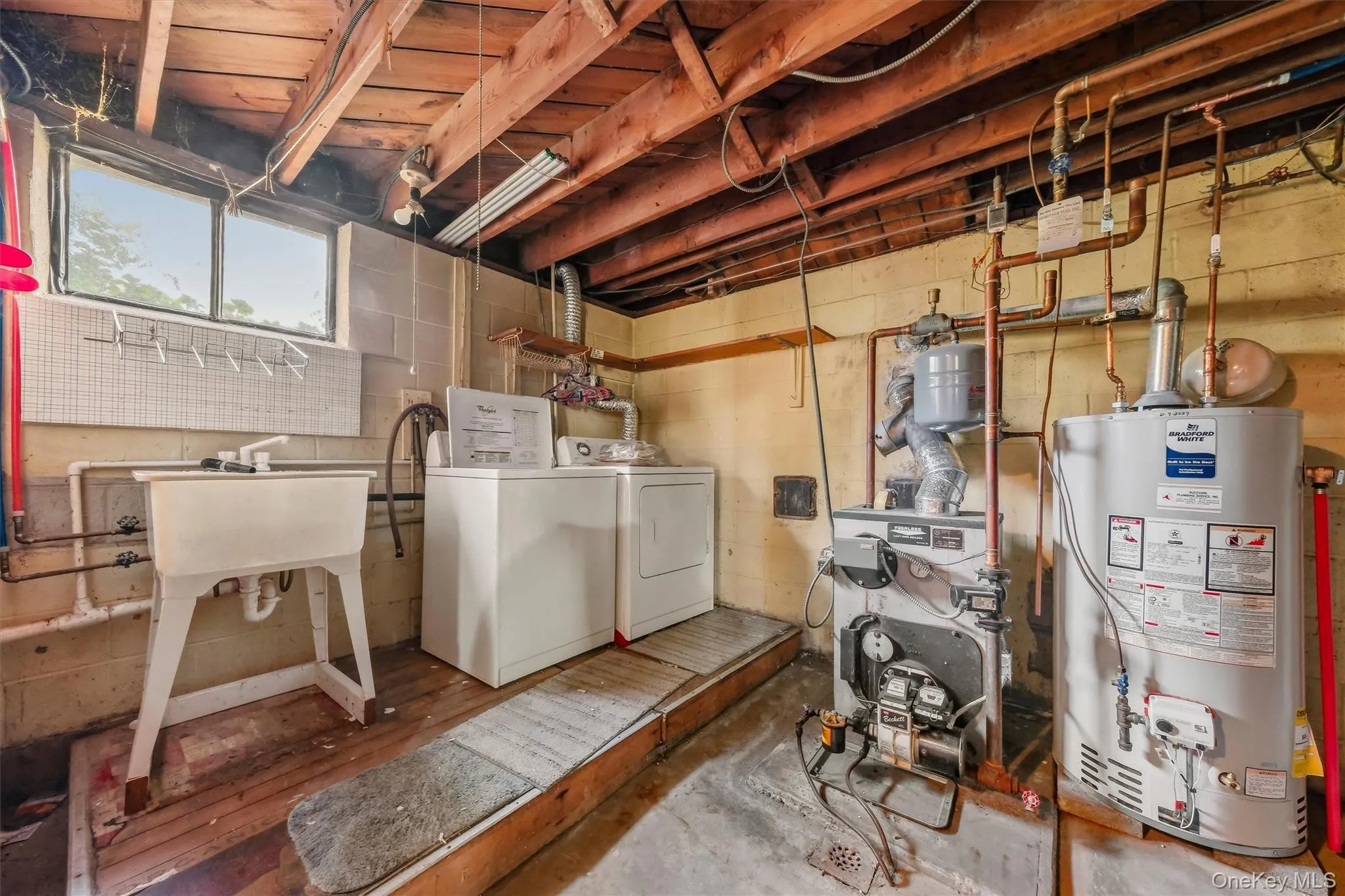 43 Jean Way, Somers, NY, 2 Bedrooms Bedrooms, 5 Rooms Rooms,1 BathroomBathrooms,Residential,For Rent,Jean,0,1059318 43 Jean Way, Somers, NY, 2 Bedrooms Bedrooms, 5 Rooms Rooms,1 BathroomBathrooms,Residential,For Rent,Jean,0,1059318