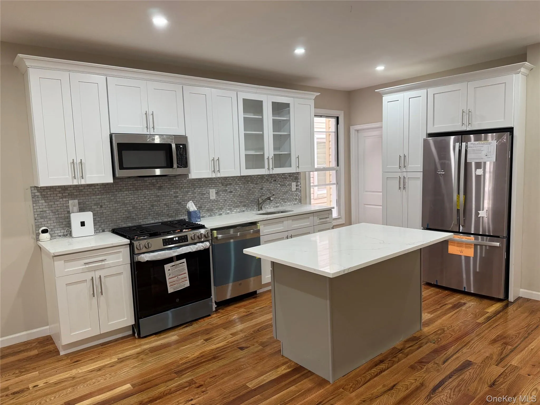 389 Warwick Street, New York, NY, 4 Bedrooms Bedrooms, 6 Rooms Rooms,3 BathroomsBathrooms,Residential,For Rent,Warwick,0,1059322 389 Warwick Street, New York, NY, 4 Bedrooms Bedrooms, 6 Rooms Rooms,3 BathroomsBathrooms,Residential,For Rent,Warwick,0,1059322