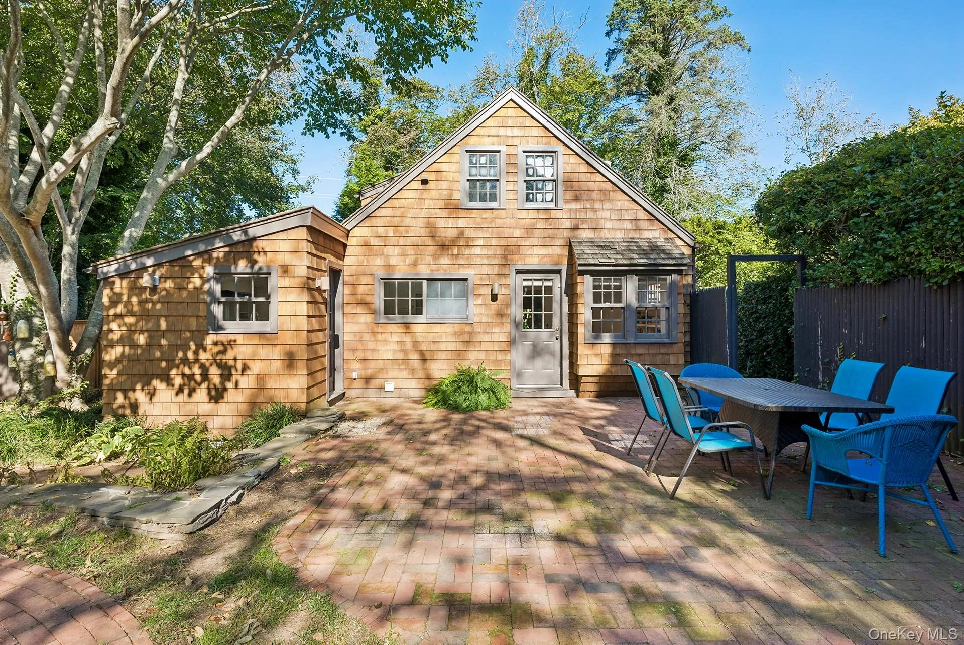 48 Accabonac Road, East Hampton, NY, 3 Bedrooms Bedrooms, 8 Rooms Rooms,3 BathroomsBathrooms,Residential,For Rent,Accabonac,0,1059325 48 Accabonac Road, East Hampton, NY, 3 Bedrooms Bedrooms, 8 Rooms Rooms,3 BathroomsBathrooms,Residential,For Rent,Accabonac,0,1059325