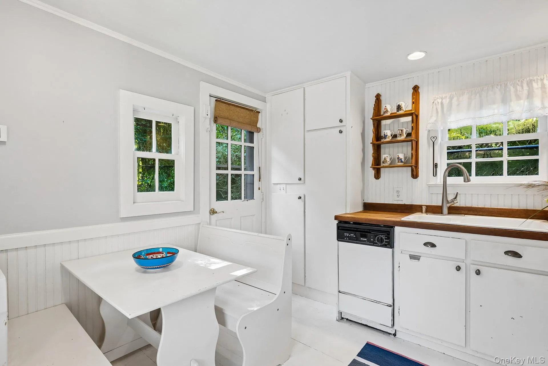 48 Accabonac Road, East Hampton, NY, 3 Bedrooms Bedrooms, 8 Rooms Rooms,3 BathroomsBathrooms,Residential,For Rent,Accabonac,0,1059325 48 Accabonac Road, East Hampton, NY, 3 Bedrooms Bedrooms, 8 Rooms Rooms,3 BathroomsBathrooms,Residential,For Rent,Accabonac,0,1059325