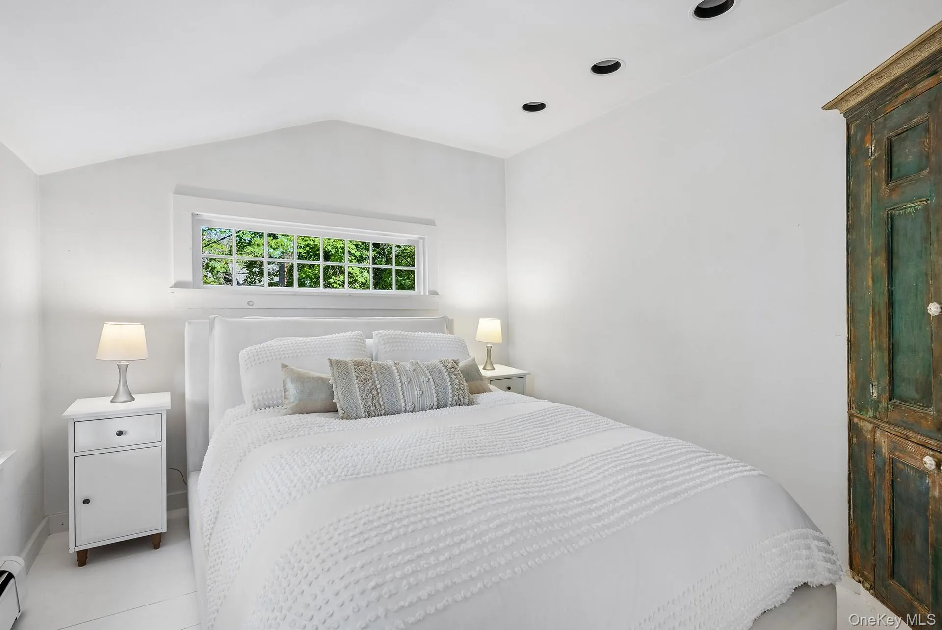 48 Accabonac Road, East Hampton, NY, 3 Bedrooms Bedrooms, 8 Rooms Rooms,3 BathroomsBathrooms,Residential,For Rent,Accabonac,0,1059325 48 Accabonac Road, East Hampton, NY, 3 Bedrooms Bedrooms, 8 Rooms Rooms,3 BathroomsBathrooms,Residential,For Rent,Accabonac,0,1059325