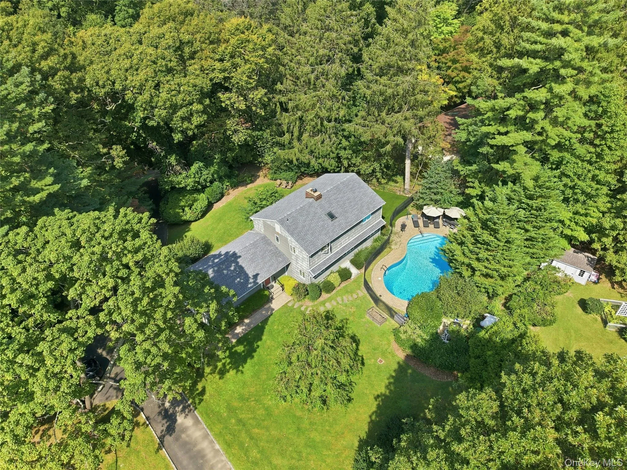 214 Norwood Avenue, Huntington, NY, 5 Bedrooms Bedrooms, 9 Rooms Rooms,3 BathroomsBathrooms,Residential,For Rent,Norwood,0,1059326 214 Norwood Avenue, Huntington, NY, 5 Bedrooms Bedrooms, 9 Rooms Rooms,3 BathroomsBathrooms,Residential,For Rent,Norwood,0,1059326