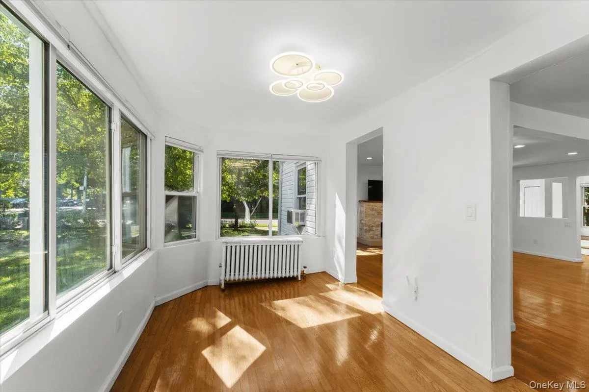 19 Gilchrest Road, North Hempstead, NY, 5 Bedrooms Bedrooms, 9 Rooms Rooms,4 BathroomsBathrooms,Residential,For Rent,Gilchrest,0,1059330 19 Gilchrest Road, North Hempstead, NY, 5 Bedrooms Bedrooms, 9 Rooms Rooms,4 BathroomsBathrooms,Residential,For Rent,Gilchrest,0,1059330