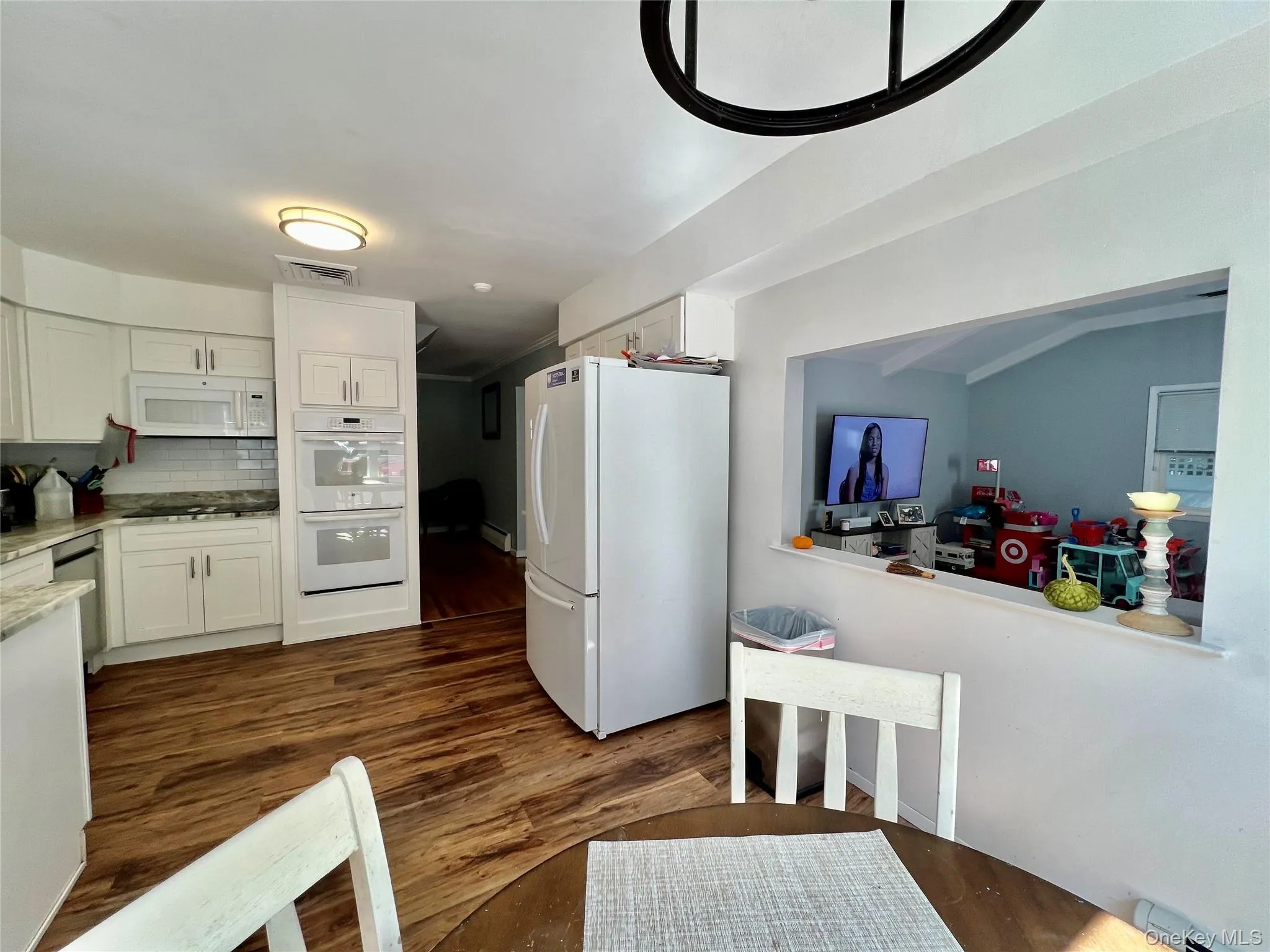112 Ivy Lane, Hempstead, NY, 5 Bedrooms Bedrooms, 3 Rooms Rooms,2 BathroomsBathrooms,Residential,For Rent,Ivy,0,1059333 112 Ivy Lane, Hempstead, NY, 5 Bedrooms Bedrooms, 3 Rooms Rooms,2 BathroomsBathrooms,Residential,For Rent,Ivy,0,1059333