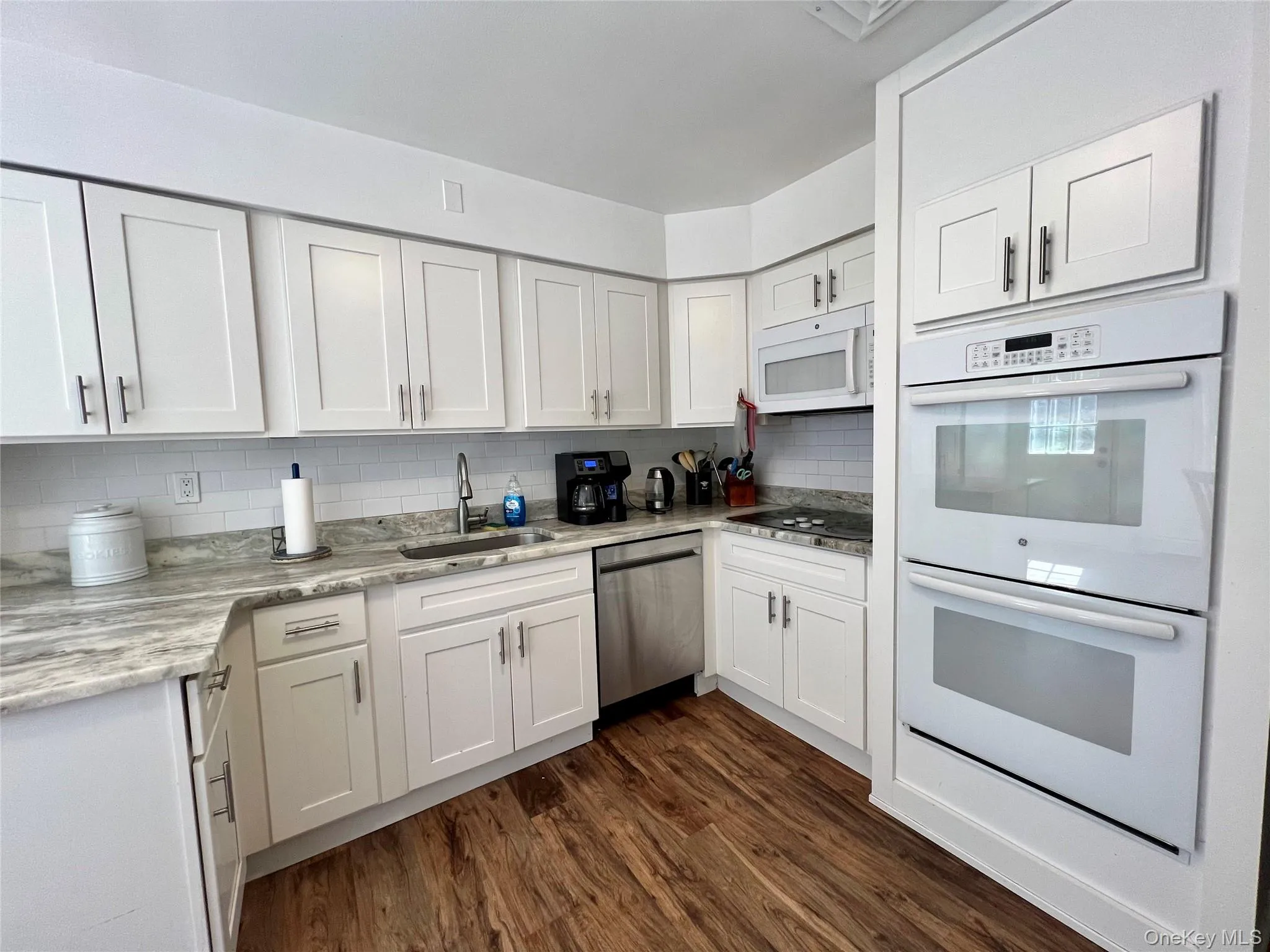 112 Ivy Lane, Hempstead, NY, 5 Bedrooms Bedrooms, 3 Rooms Rooms,2 BathroomsBathrooms,Residential,For Rent,Ivy,0,1059333 112 Ivy Lane, Hempstead, NY, 5 Bedrooms Bedrooms, 3 Rooms Rooms,2 BathroomsBathrooms,Residential,For Rent,Ivy,0,1059333
