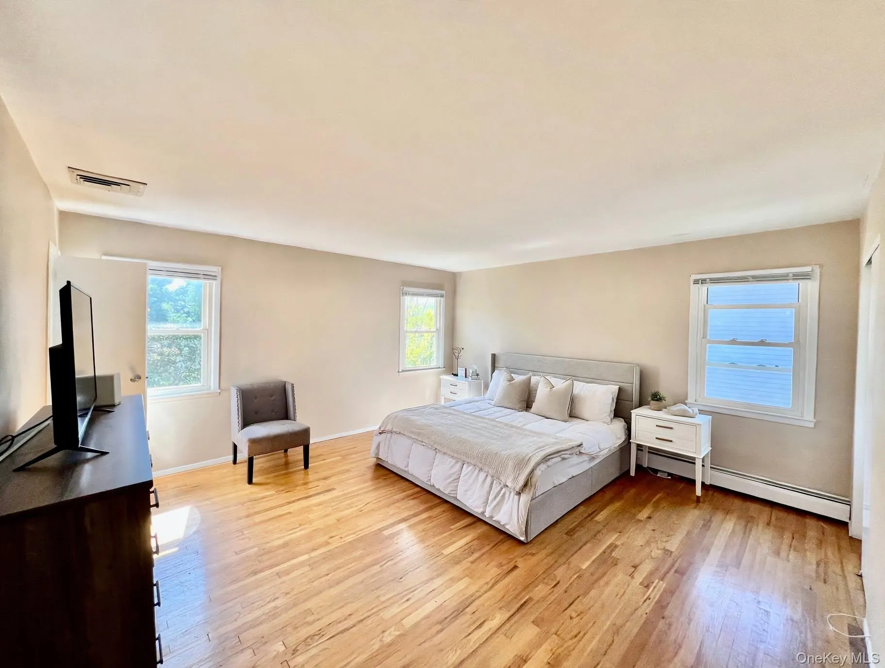112 Ivy Lane, Hempstead, NY, 5 Bedrooms Bedrooms, 3 Rooms Rooms,2 BathroomsBathrooms,Residential,For Rent,Ivy,0,1059333 112 Ivy Lane, Hempstead, NY, 5 Bedrooms Bedrooms, 3 Rooms Rooms,2 BathroomsBathrooms,Residential,For Rent,Ivy,0,1059333
