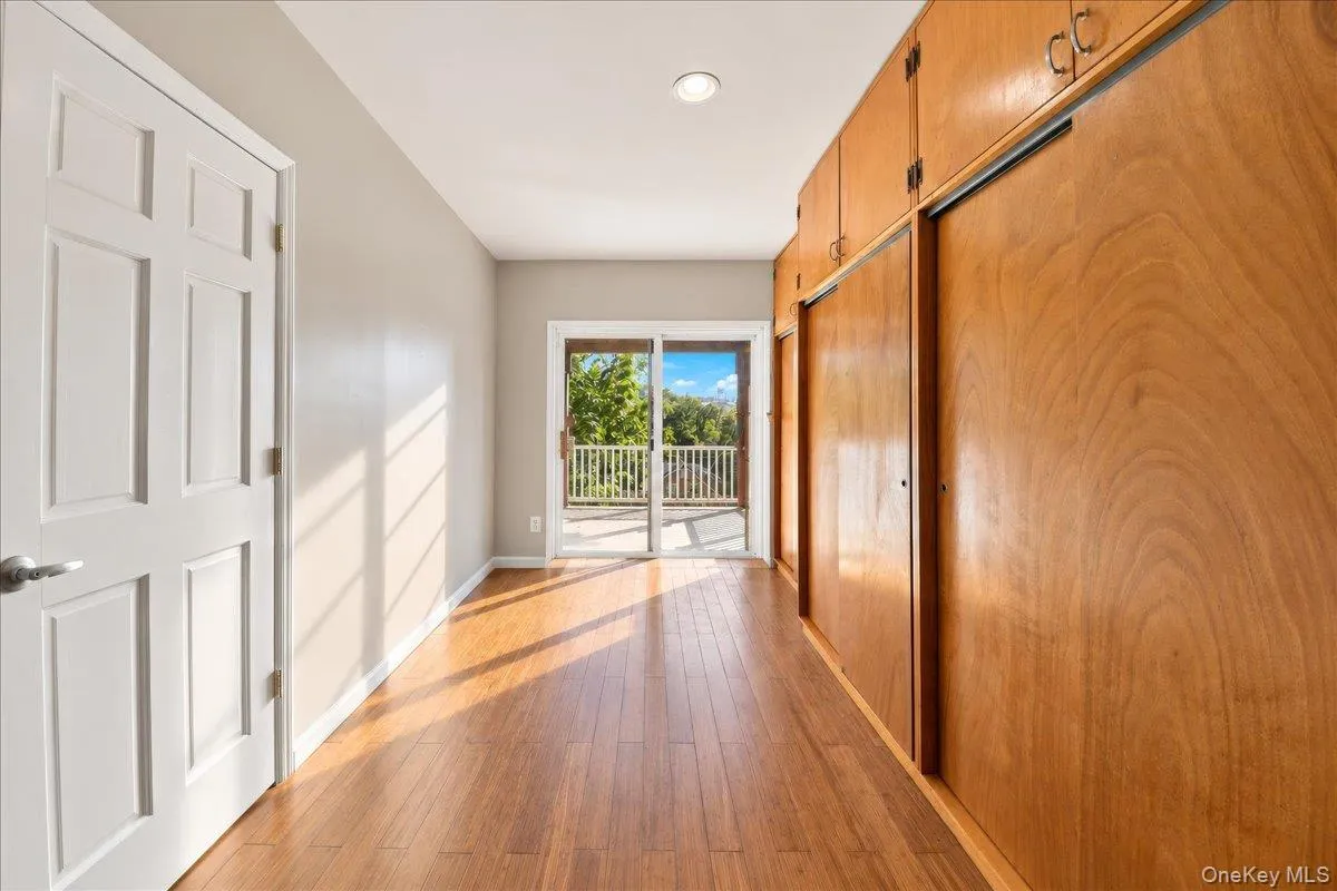 78 Patmore Avenue, Yonkers, NY, 4 Bedrooms Bedrooms, 10 Rooms Rooms,3 BathroomsBathrooms,Residential,For Rent,Patmore,0,1059335 78 Patmore Avenue, Yonkers, NY, 4 Bedrooms Bedrooms, 10 Rooms Rooms,3 BathroomsBathrooms,Residential,For Rent,Patmore,0,1059335