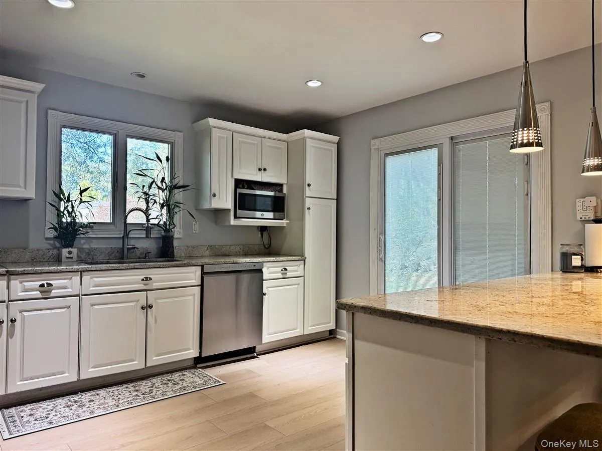6 ADELE Boulevard, Ramapo, NY, 3 Bedrooms Bedrooms, 7 Rooms Rooms,3 BathroomsBathrooms,Residential,For Rent,ADELE,0,1059336 6 ADELE Boulevard, Ramapo, NY, 3 Bedrooms Bedrooms, 7 Rooms Rooms,3 BathroomsBathrooms,Residential,For Rent,ADELE,0,1059336