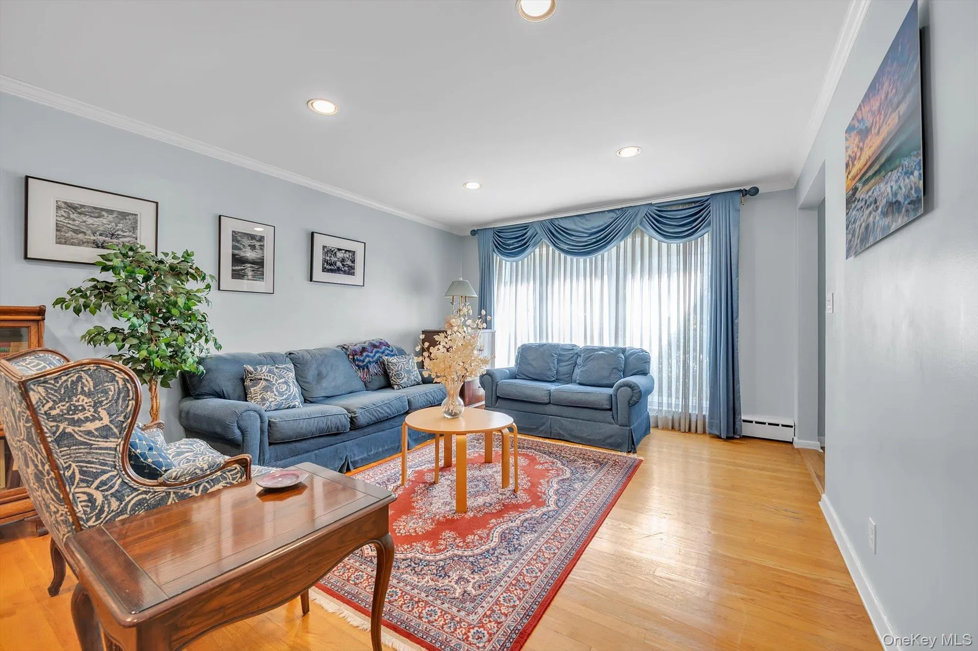 17 Joseph Street, North Hempstead, NY, 4 Bedrooms Bedrooms, 8 Rooms Rooms,2 BathroomsBathrooms,Residential,For Rent,Joseph,0,1059339 17 Joseph Street, North Hempstead, NY, 4 Bedrooms Bedrooms, 8 Rooms Rooms,2 BathroomsBathrooms,Residential,For Rent,Joseph,0,1059339