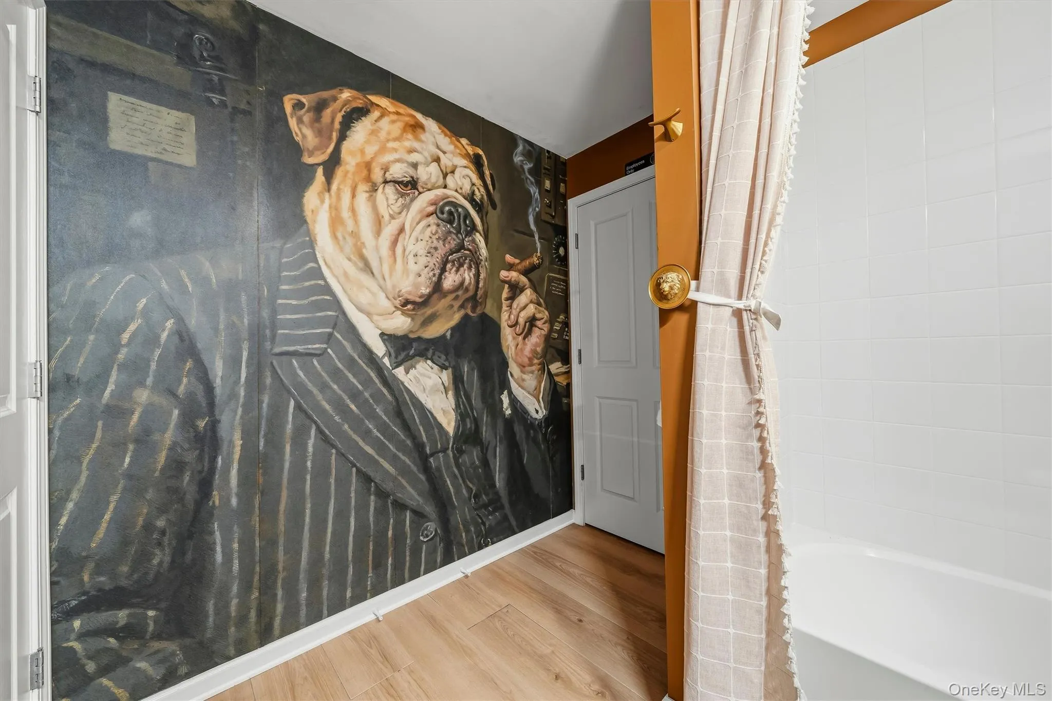 Who doesn't love a bar dog?? If not, it's just wall paper. Who doesn't love a bar dog?? If not, it's just wall paper.