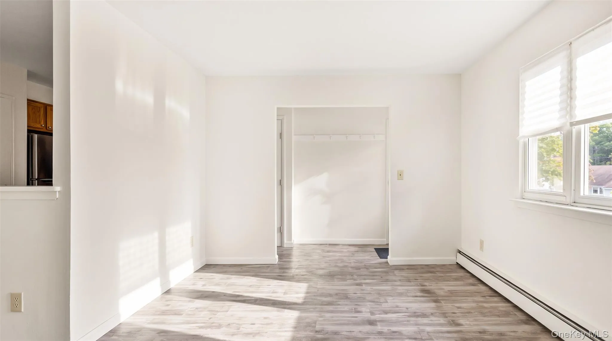 567 Boxwood Drive, Brookhaven, NY, 3 Bedrooms Bedrooms, 6 Rooms Rooms,1 BathroomBathrooms,Residential,For Rent,Boxwood,0,1059350 567 Boxwood Drive, Brookhaven, NY, 3 Bedrooms Bedrooms, 6 Rooms Rooms,1 BathroomBathrooms,Residential,For Rent,Boxwood,0,1059350