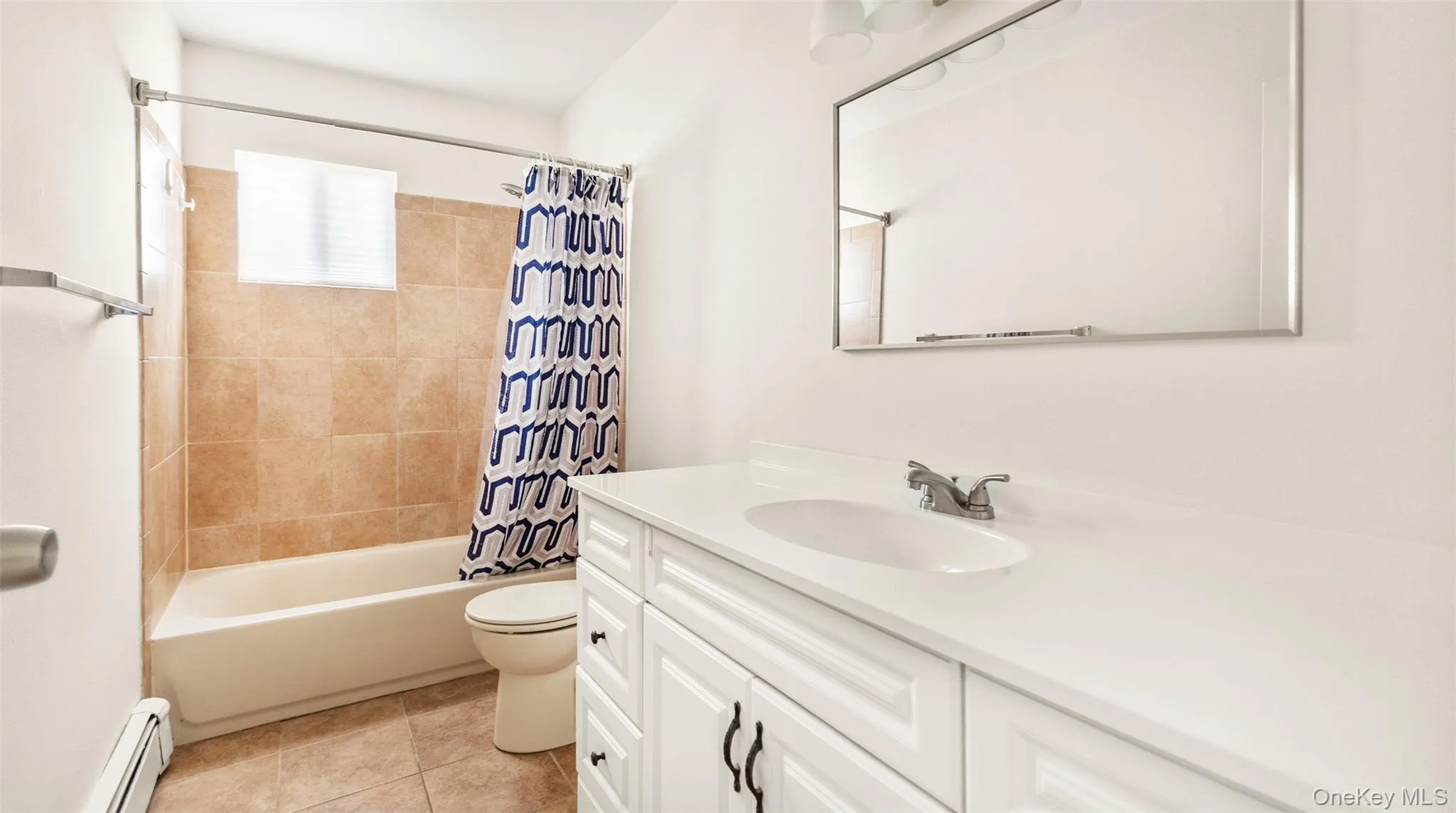 567 Boxwood Drive, Brookhaven, NY, 3 Bedrooms Bedrooms, 6 Rooms Rooms,1 BathroomBathrooms,Residential,For Rent,Boxwood,0,1059350 567 Boxwood Drive, Brookhaven, NY, 3 Bedrooms Bedrooms, 6 Rooms Rooms,1 BathroomBathrooms,Residential,For Rent,Boxwood,0,1059350