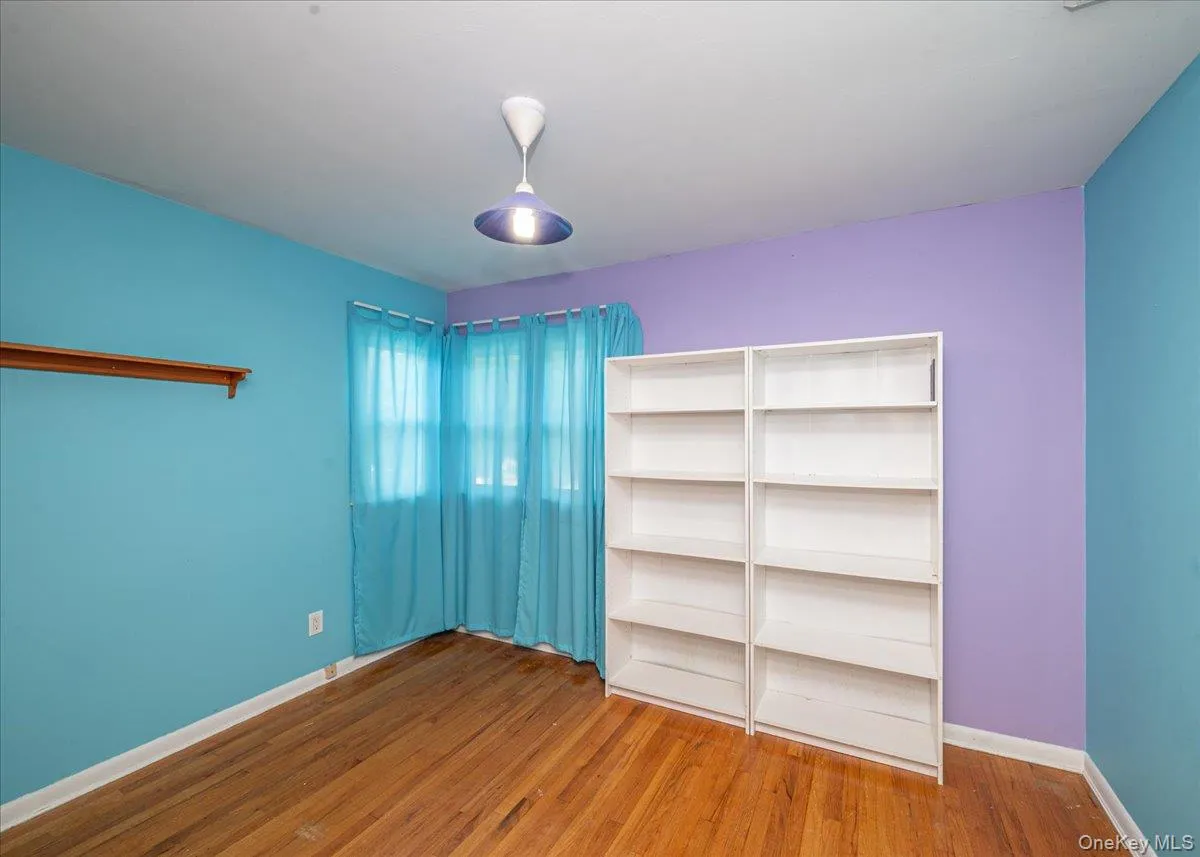 457 Washington Avenue, Brookhaven, NY, 3 Bedrooms Bedrooms, 8 Rooms Rooms,1 BathroomBathrooms,Residential,For Rent,Washington,0,1059354 457 Washington Avenue, Brookhaven, NY, 3 Bedrooms Bedrooms, 8 Rooms Rooms,1 BathroomBathrooms,Residential,For Rent,Washington,0,1059354