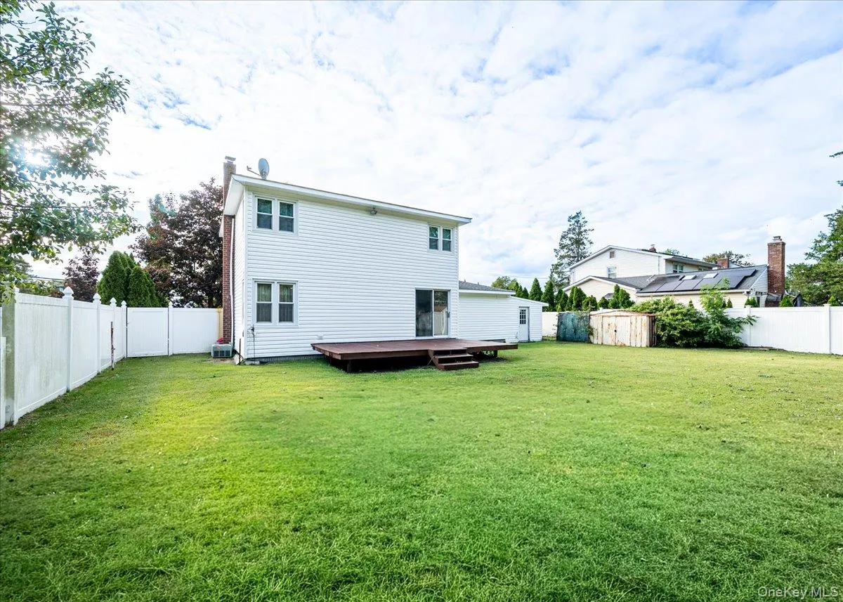 Large, Flat Backyard Large, Flat Backyard