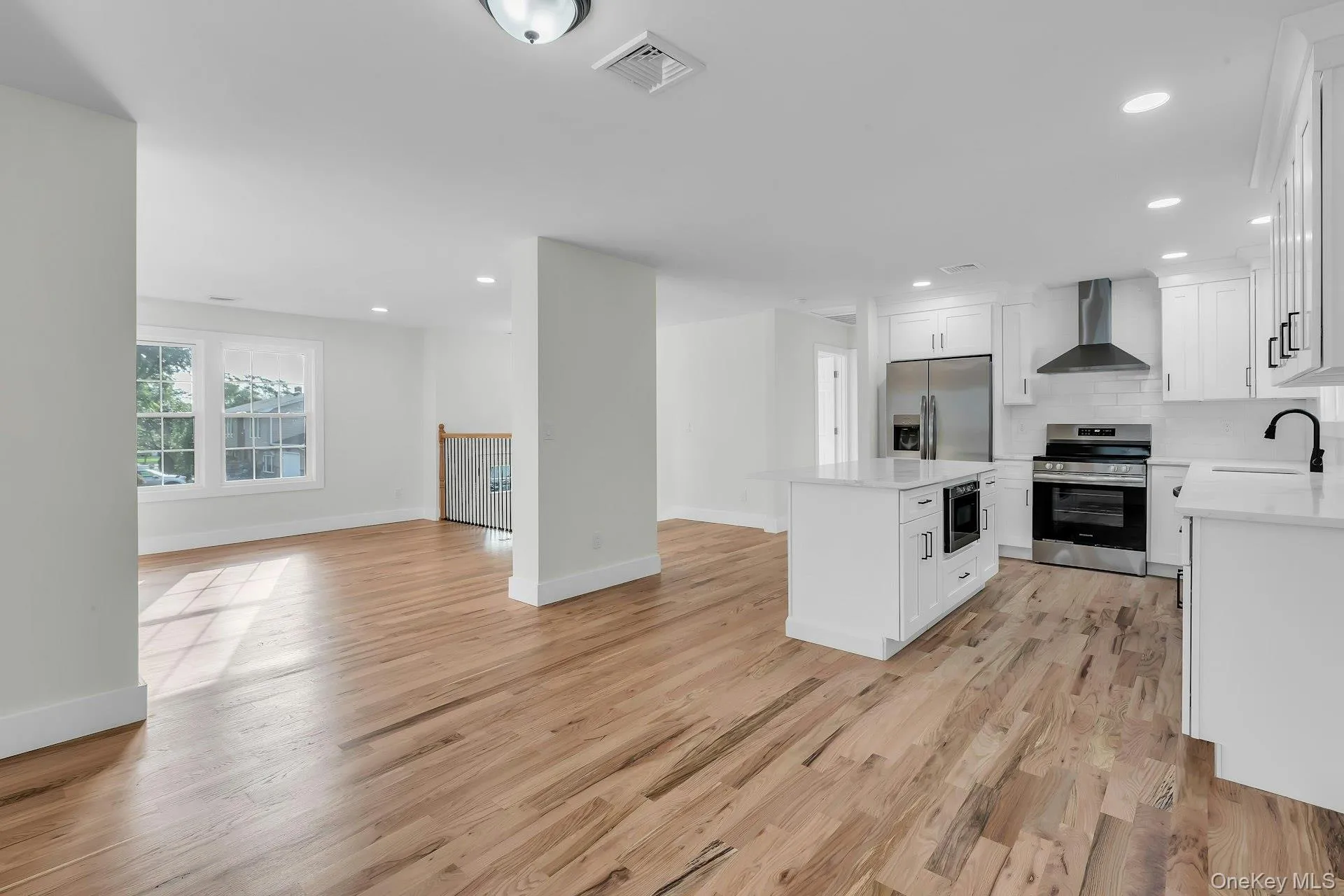 64 Skylark Drive, Islip, NY, 4 Bedrooms Bedrooms, 9 Rooms Rooms,2 BathroomsBathrooms,Residential,For Rent,Skylark,0,1059357 64 Skylark Drive, Islip, NY, 4 Bedrooms Bedrooms, 9 Rooms Rooms,2 BathroomsBathrooms,Residential,For Rent,Skylark,0,1059357