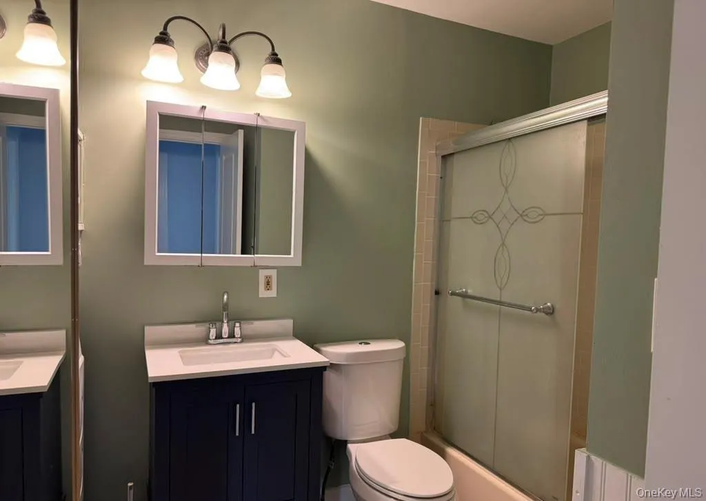 161 Fairview Circle, Brookhaven, NY, 2 Bedrooms Bedrooms, 4 Rooms Rooms,1 BathroomBathrooms,Residential,For Rent,Fairview,0,1059358 161 Fairview Circle, Brookhaven, NY, 2 Bedrooms Bedrooms, 4 Rooms Rooms,1 BathroomBathrooms,Residential,For Rent,Fairview,0,1059358
