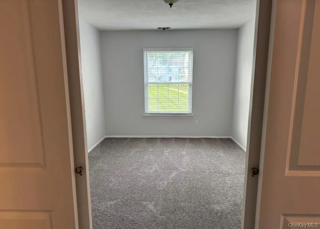 161 Fairview Circle, Brookhaven, NY, 2 Bedrooms Bedrooms, 4 Rooms Rooms,1 BathroomBathrooms,Residential,For Rent,Fairview,0,1059358 161 Fairview Circle, Brookhaven, NY, 2 Bedrooms Bedrooms, 4 Rooms Rooms,1 BathroomBathrooms,Residential,For Rent,Fairview,0,1059358