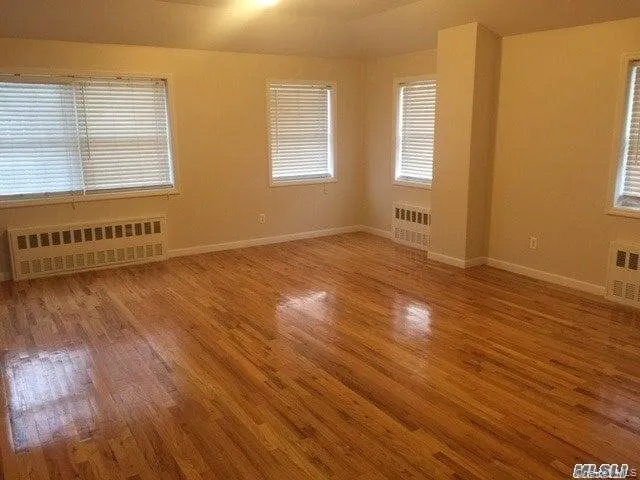 25315 60th Avenue, New York, NY, 3 Bedroom Bedrooms, 6 Room Rooms,2 BathroomBathrooms,Residential Lease,For Rent,60th,0,1059362 25315 60th Avenue, New York, NY, 3 Bedroom Bedrooms, 6 Room Rooms,2 BathroomBathrooms,Residential Lease,For Rent,60th,0,1059362