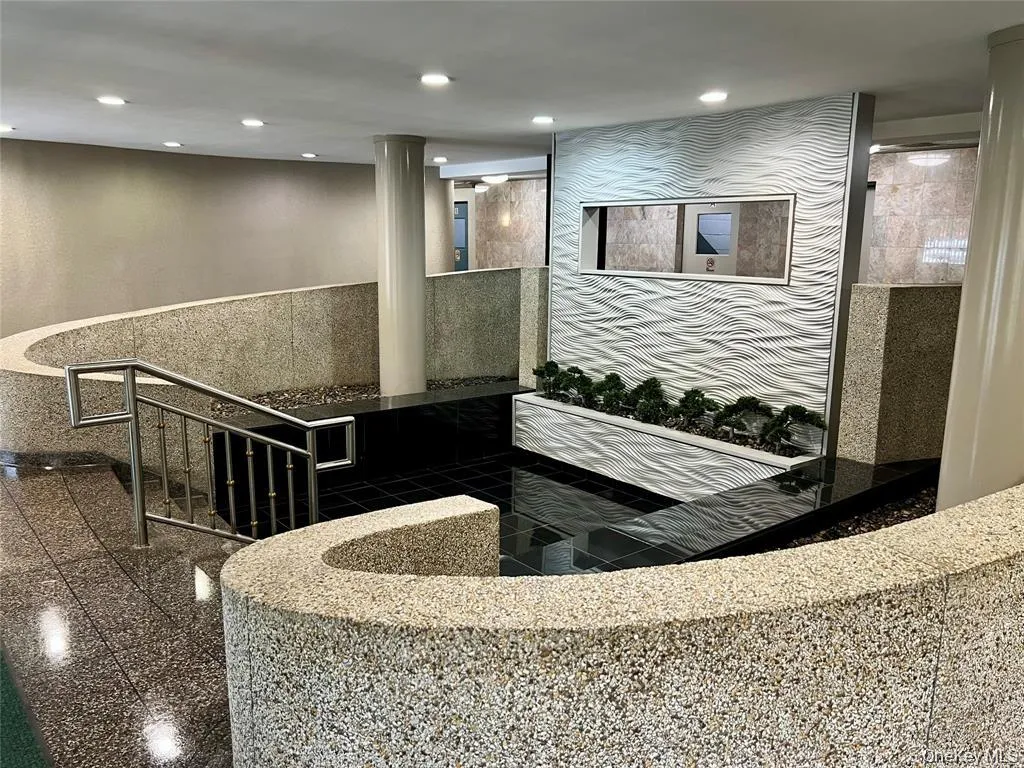 86-29 155th Avenue, New York, NY, 1 Bedroom Bedrooms, 4 Rooms Rooms,1 BathroomBathrooms,Residential,For Rent,155th,0,1059370 86-29 155th Avenue, New York, NY, 1 Bedroom Bedrooms, 4 Rooms Rooms,1 BathroomBathrooms,Residential,For Rent,155th,0,1059370