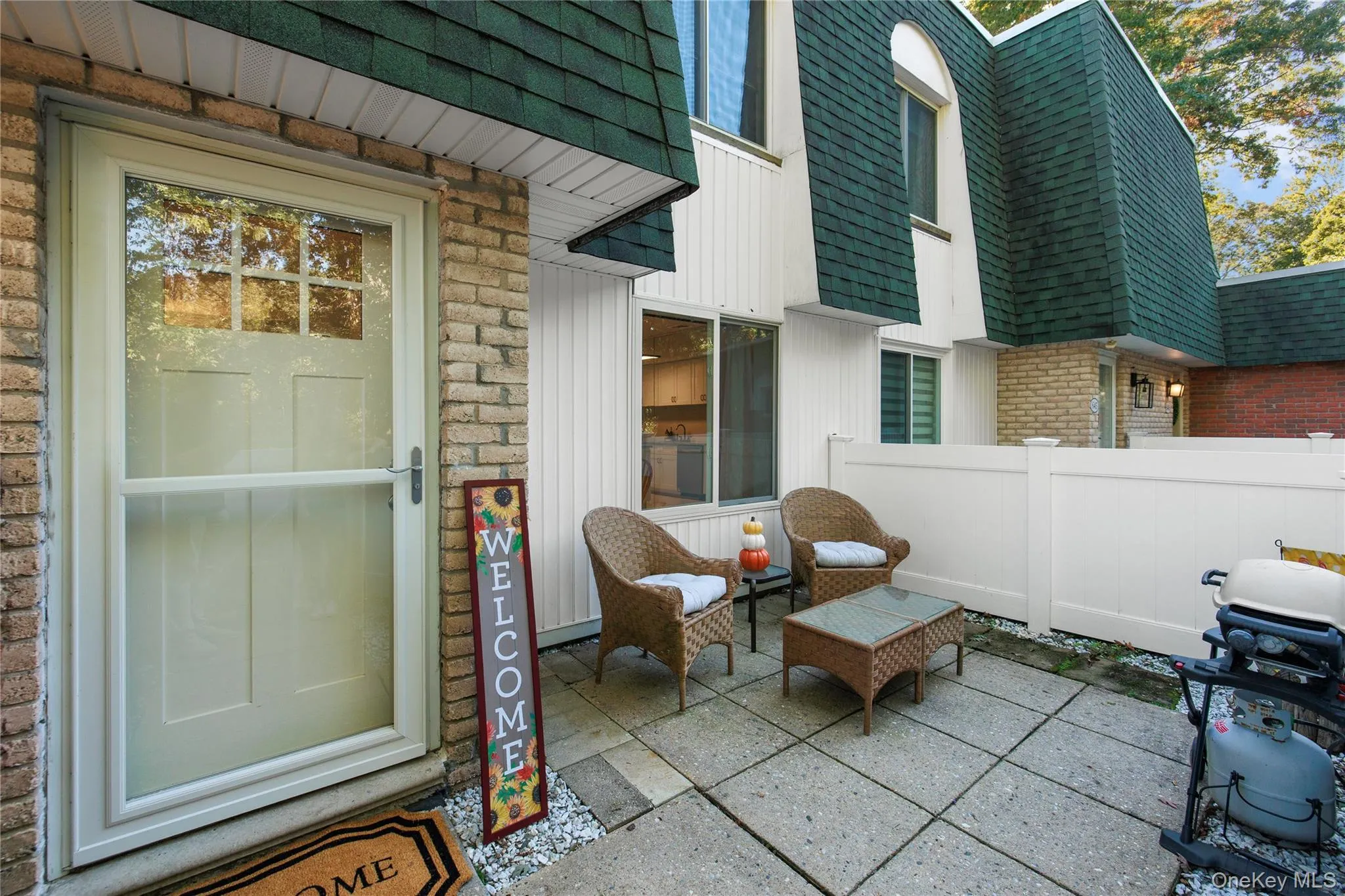 644 End Drive, Brookhaven, NY, 1 Bedroom Bedrooms, 5 Rooms Rooms,1 BathroomBathrooms,Residential,For Rent,End,0,1059375 644 End Drive, Brookhaven, NY, 1 Bedroom Bedrooms, 5 Rooms Rooms,1 BathroomBathrooms,Residential,For Rent,End,0,1059375