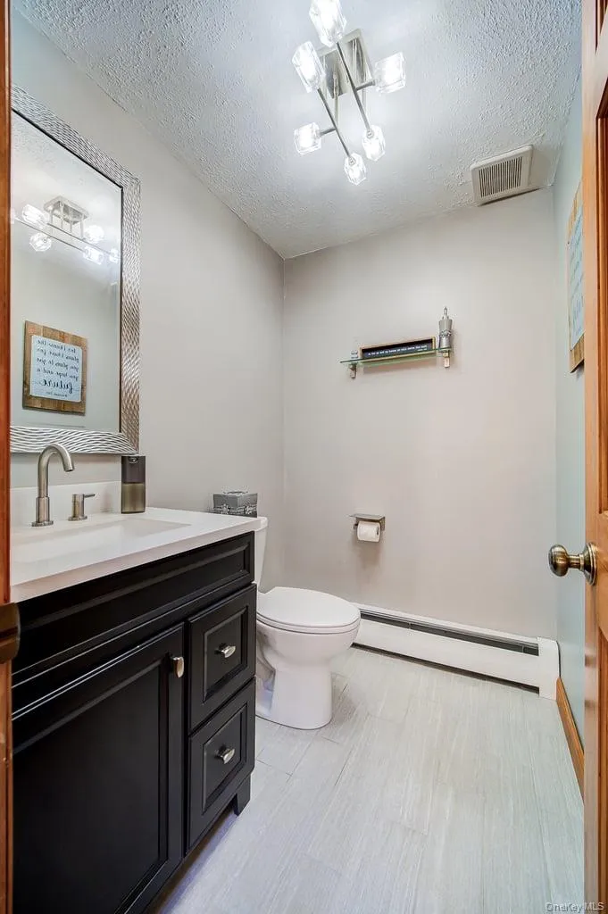 75 Alda Drive, Poughkeepsie, NY, 4 Bedrooms Bedrooms, 10 Rooms Rooms,2 BathroomsBathrooms,Residential,For Rent,Alda,0,1059380 75 Alda Drive, Poughkeepsie, NY, 4 Bedrooms Bedrooms, 10 Rooms Rooms,2 BathroomsBathrooms,Residential,For Rent,Alda,0,1059380